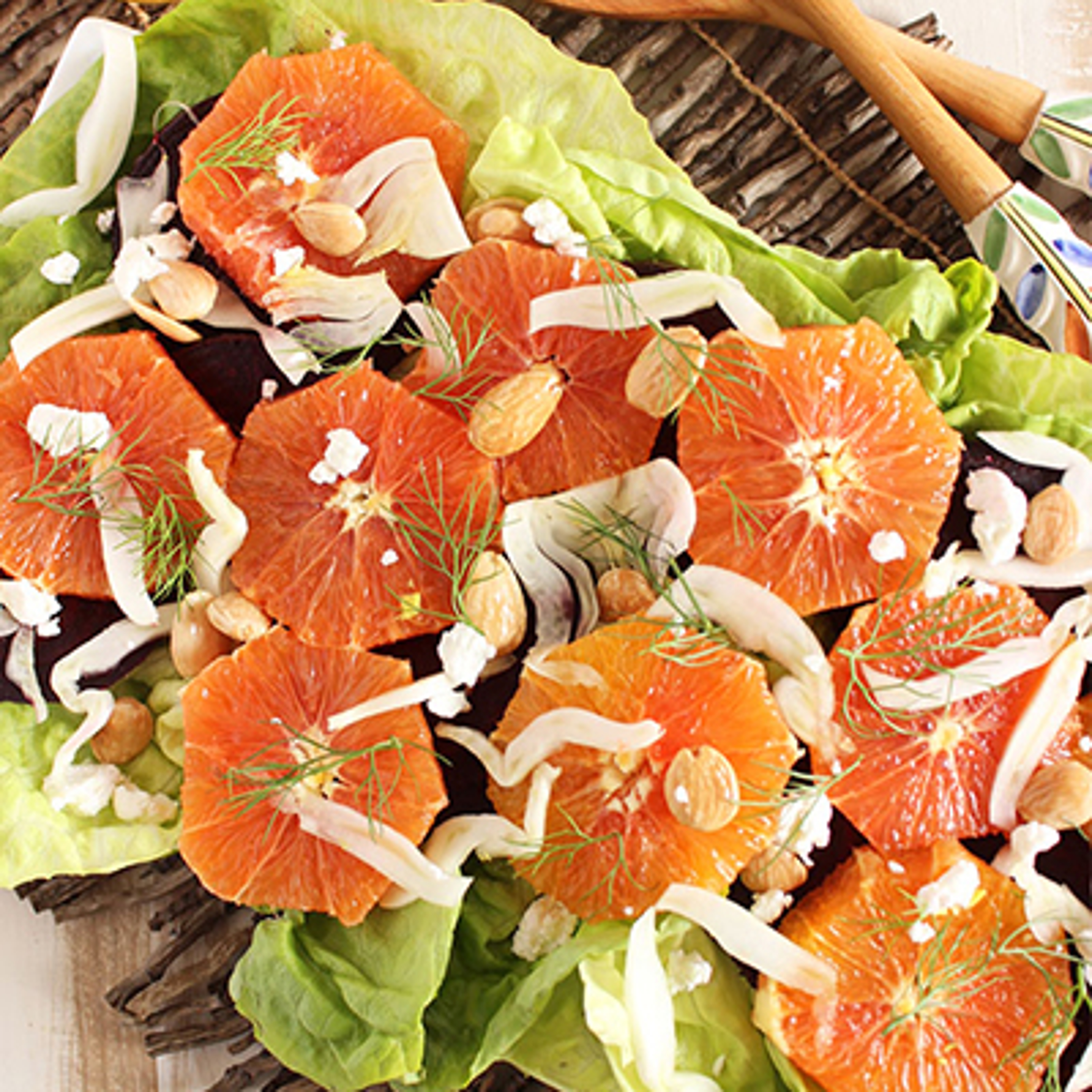 Fennel salad with Cara Cara orange slices and almonds