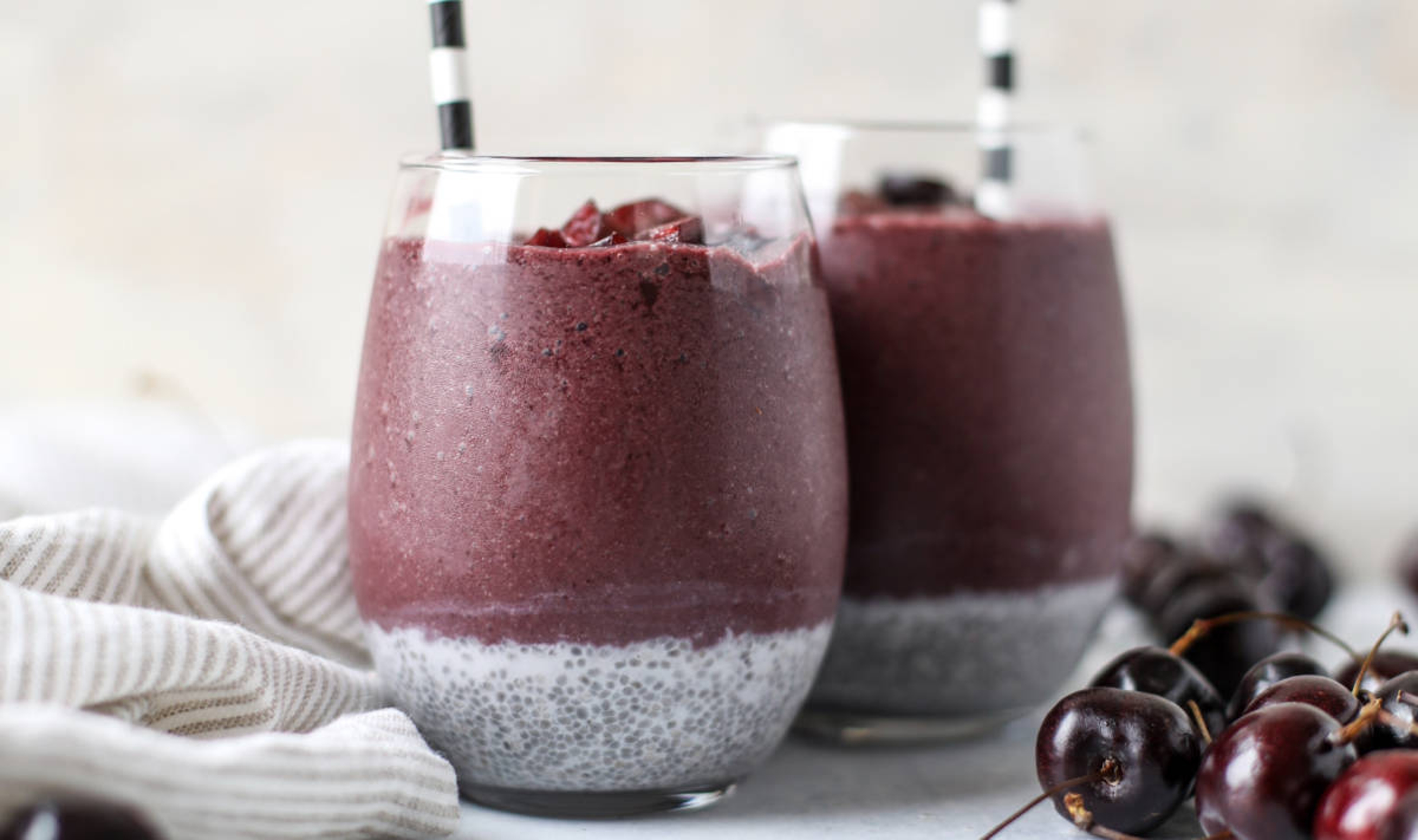 chia cherry smoothie recipe