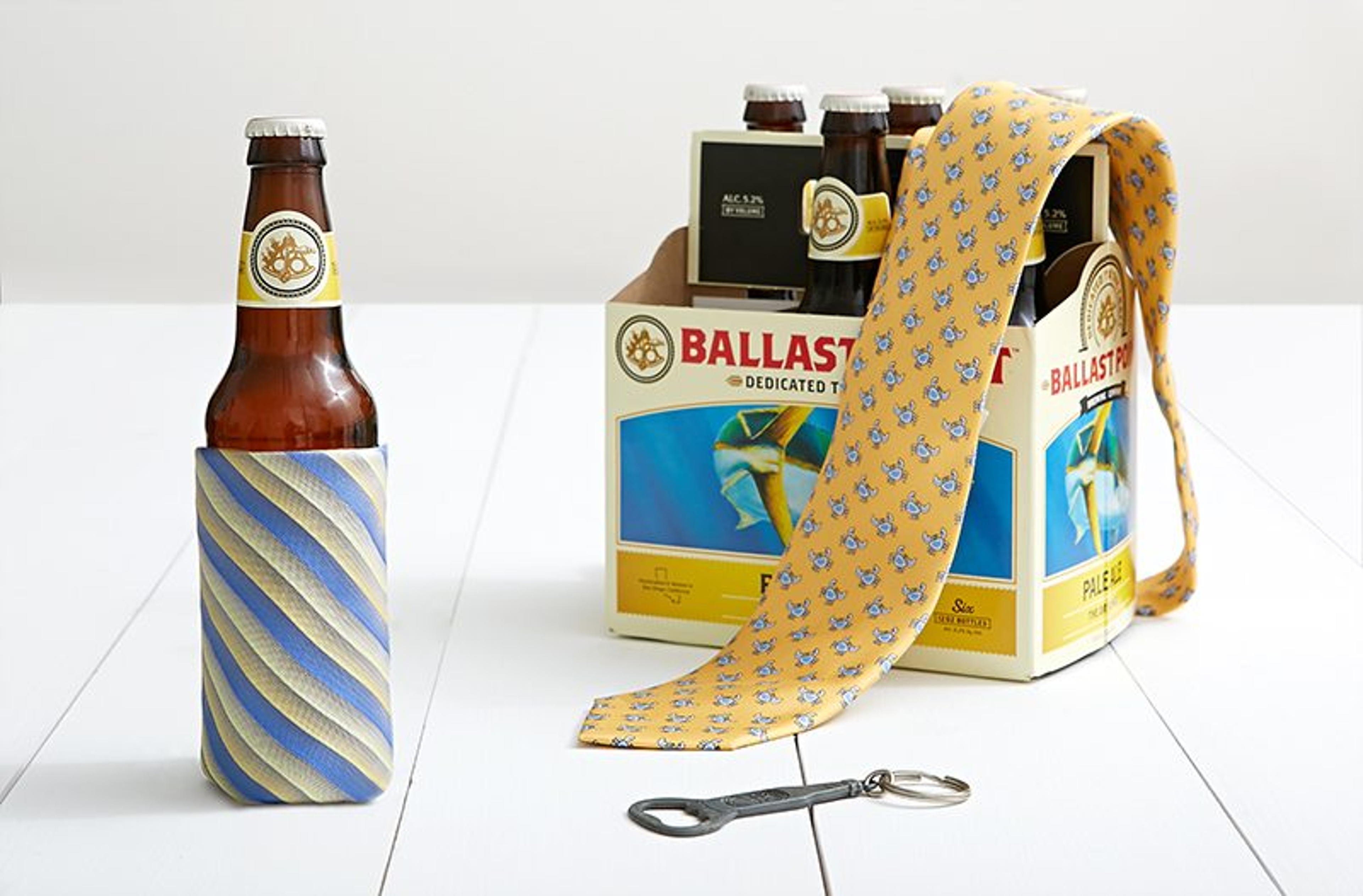 Father's Day Tie DIY: Beer Holder Koozie