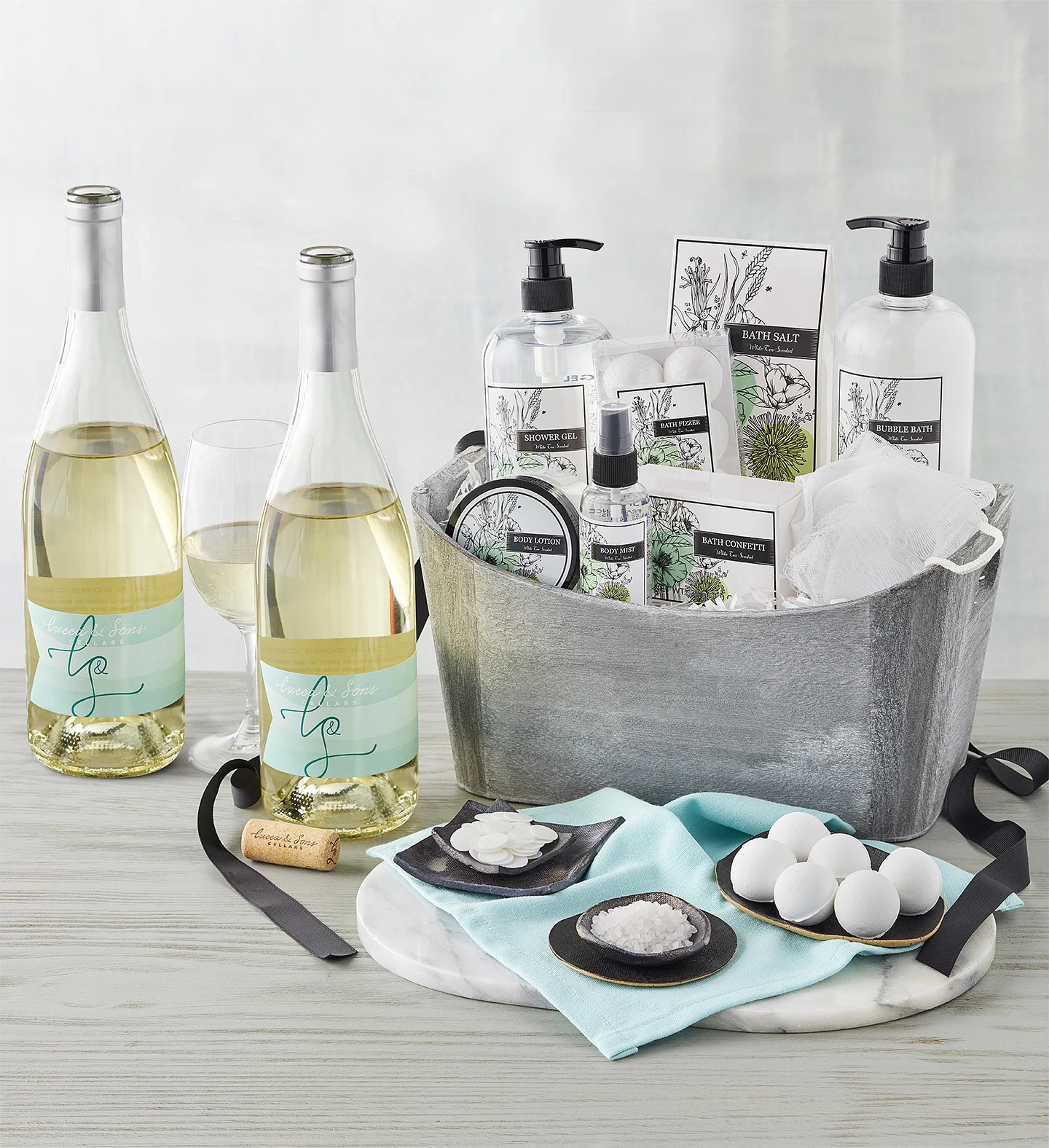 wine basket gift ideas white wine tea spa gift set