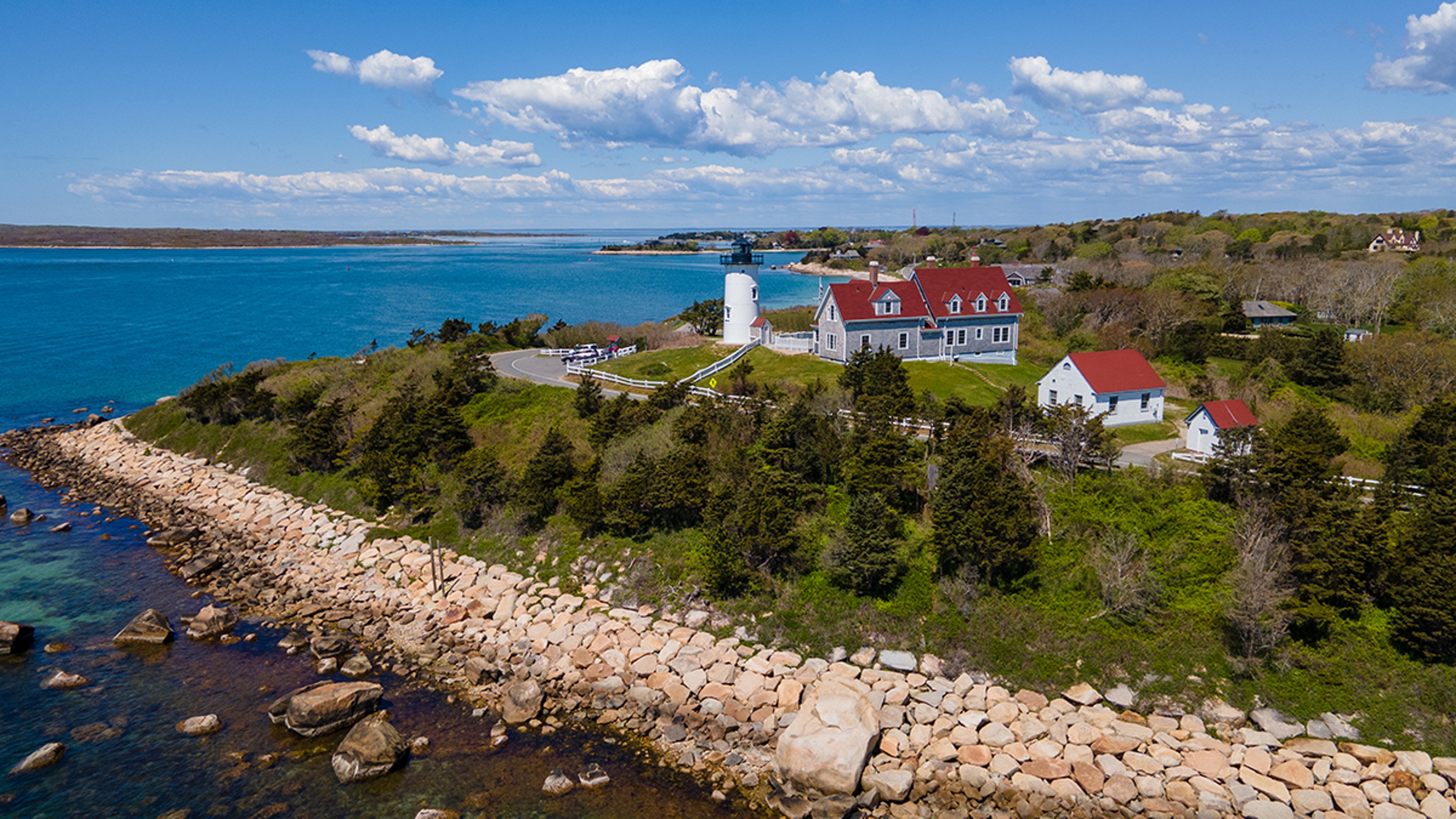 Article Cards Featured Image cape cod lighthouse hero