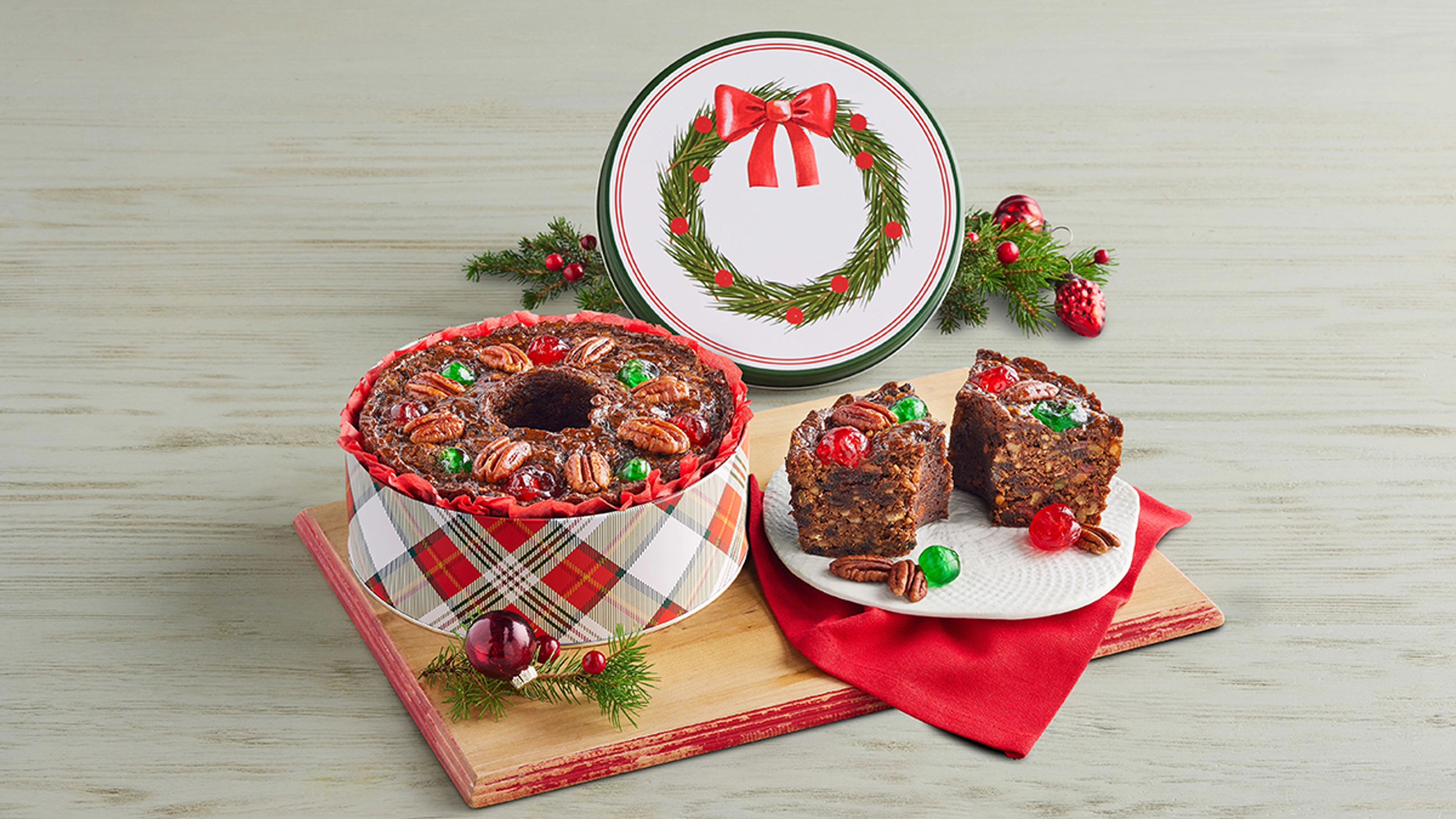 Article Cards Featured Image fruitcake wreath