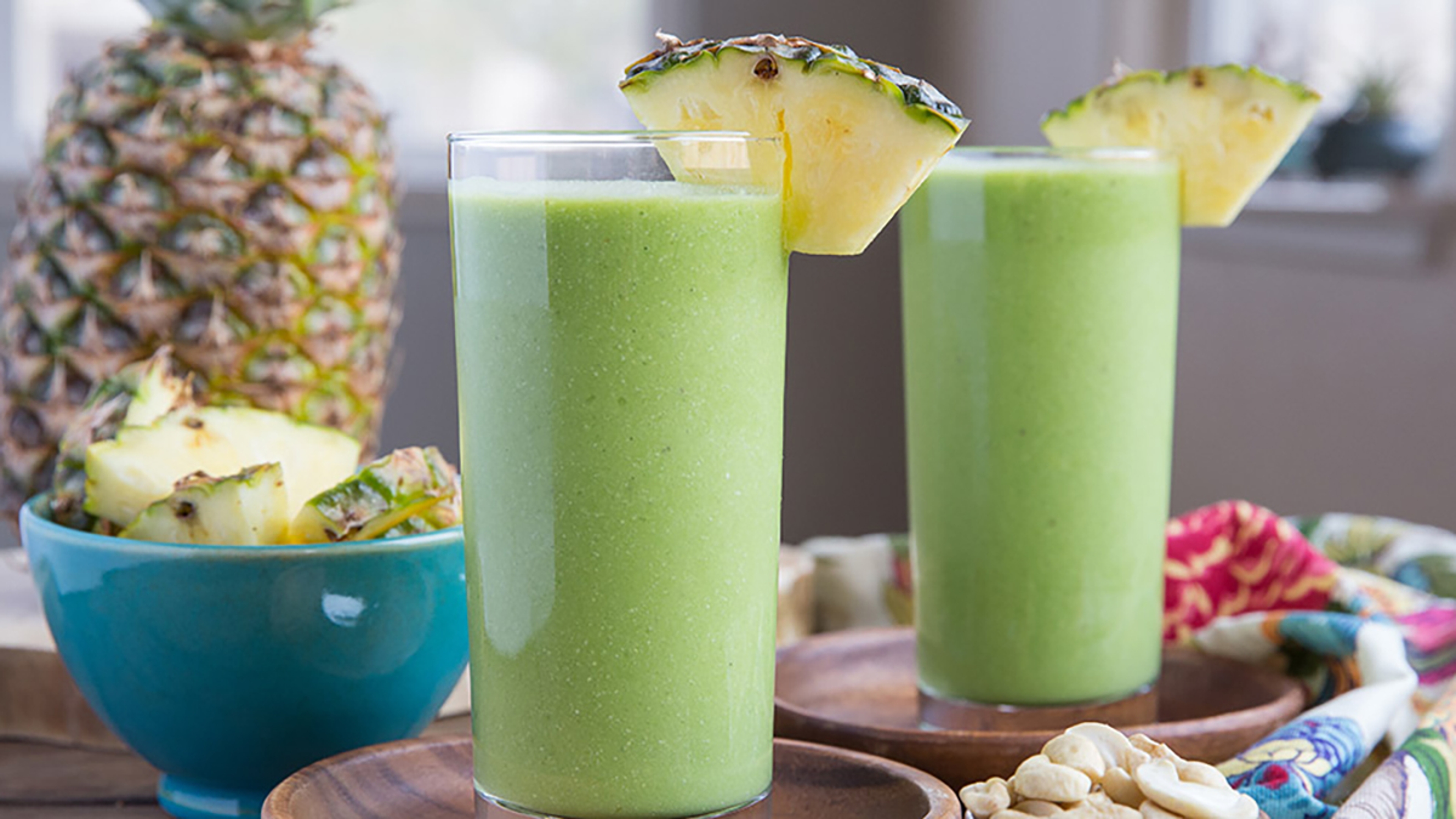 green pineapple smoothie