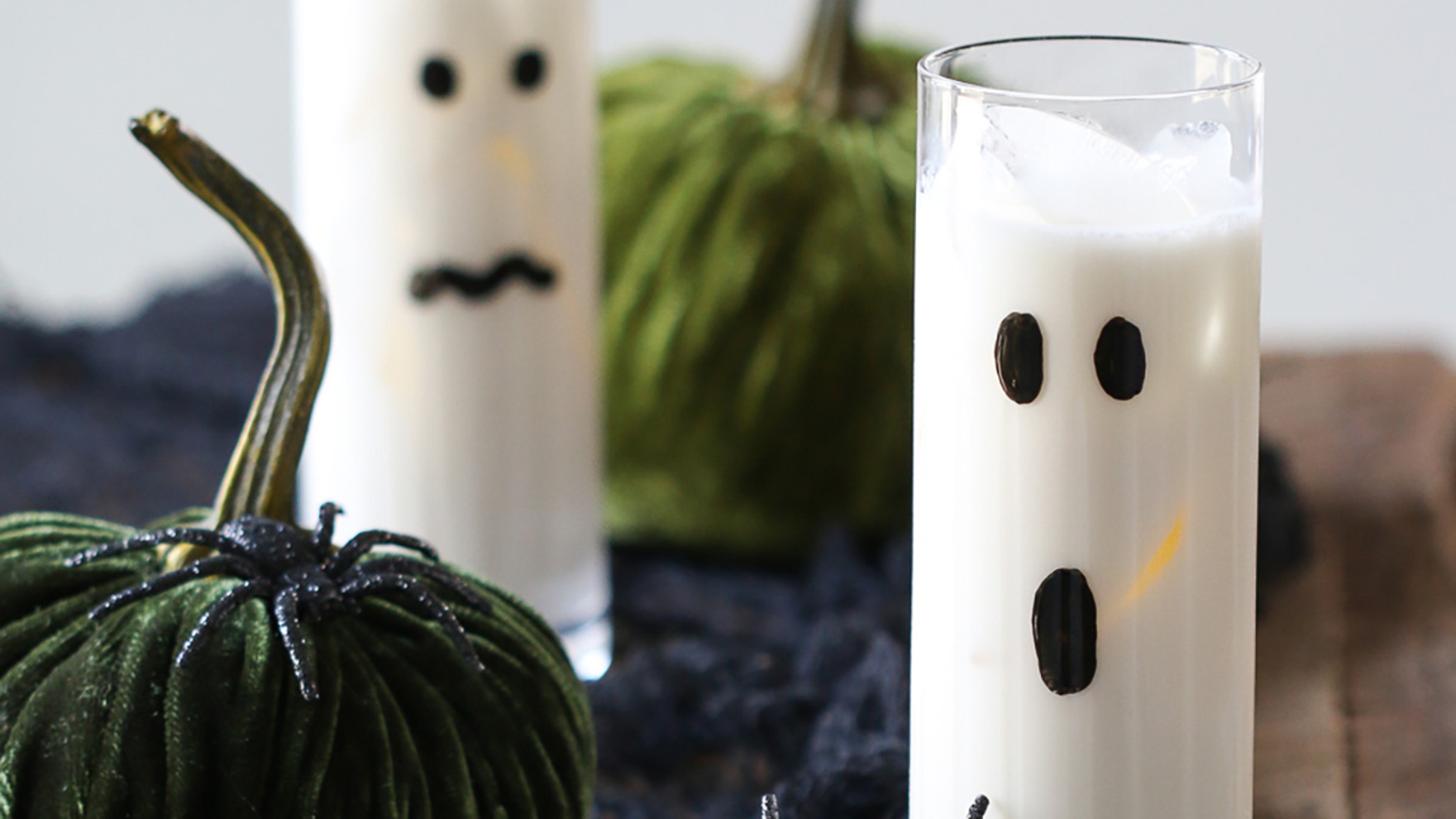halloween cocktail haunted highball horizontal