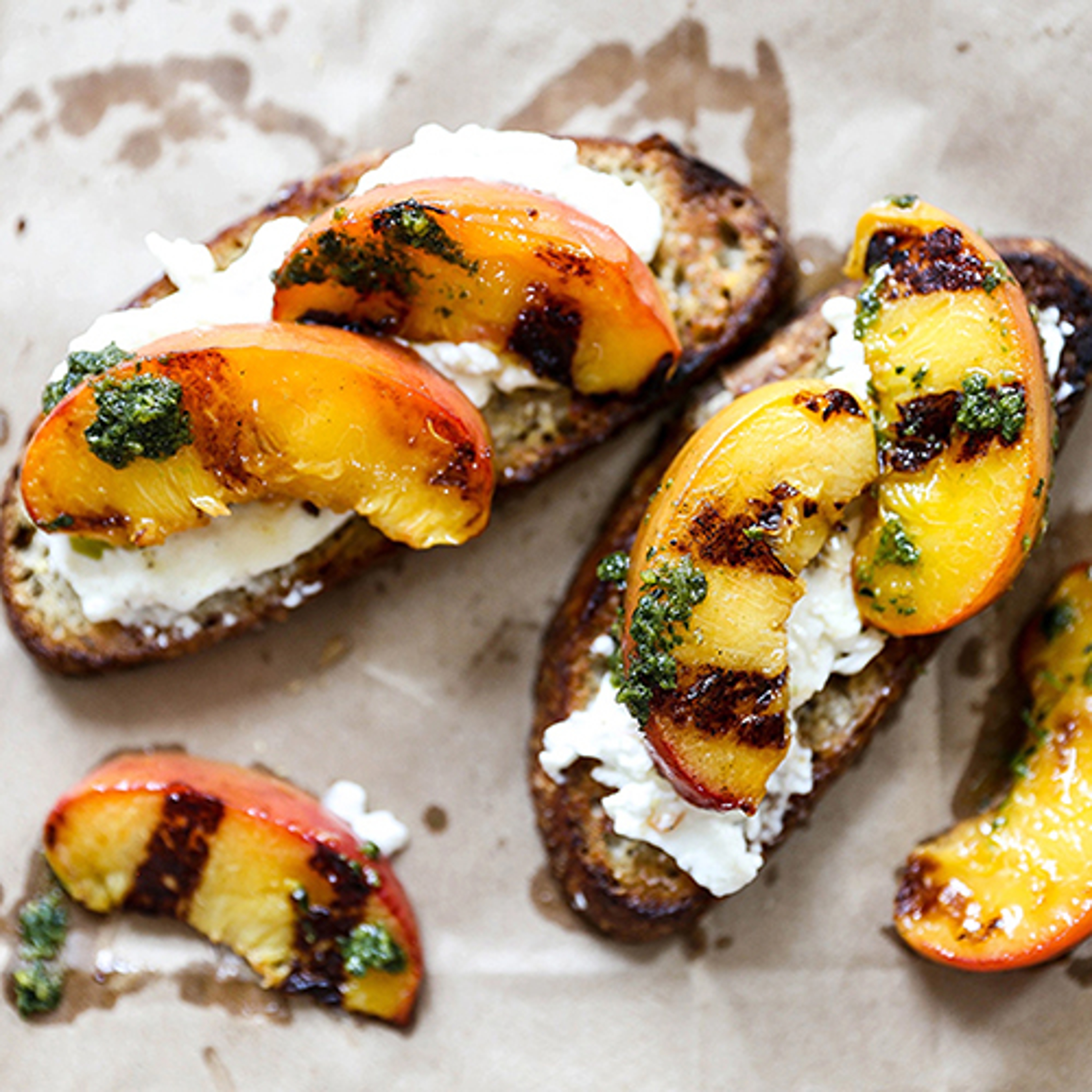 peach recipes crostini