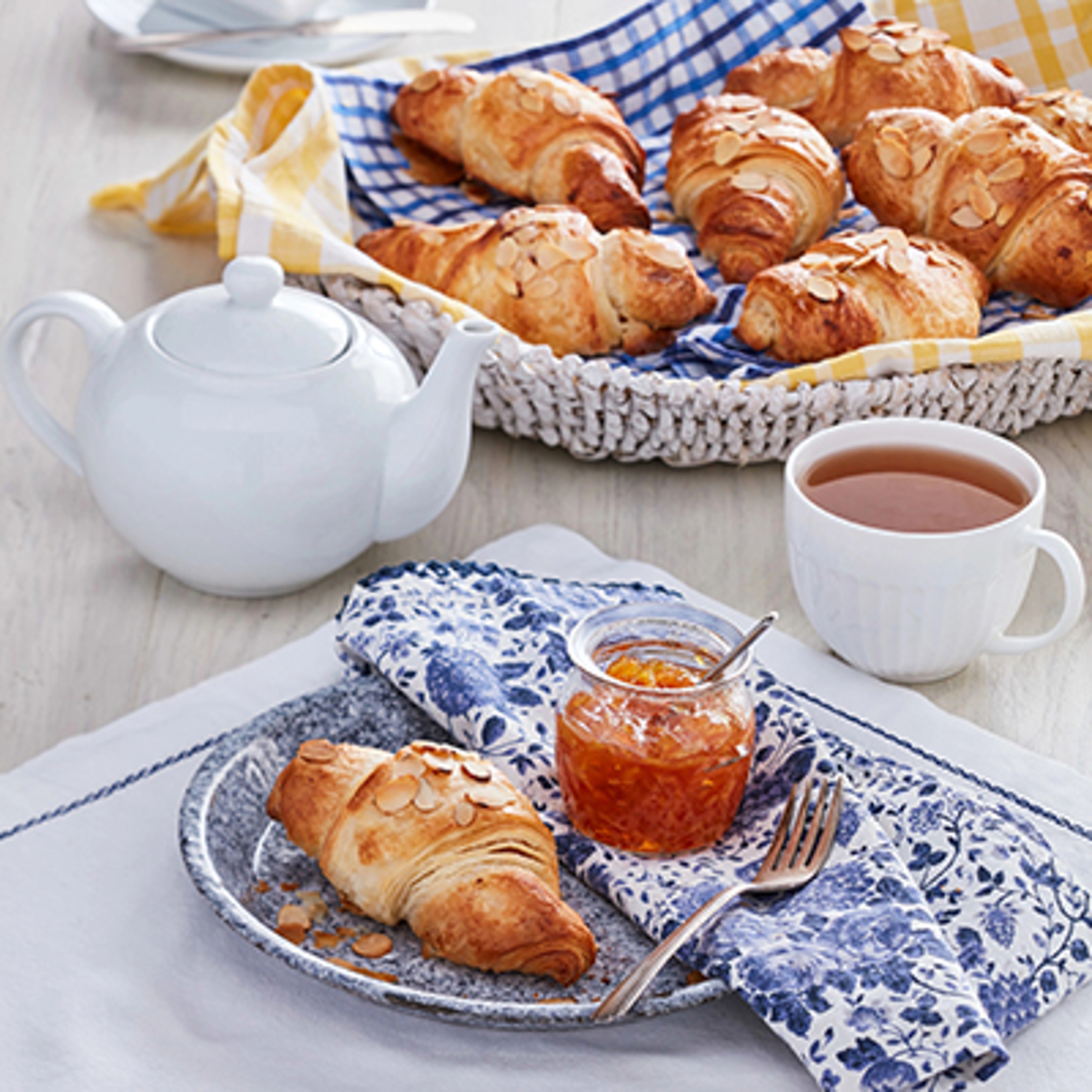 types of pastries crossiants