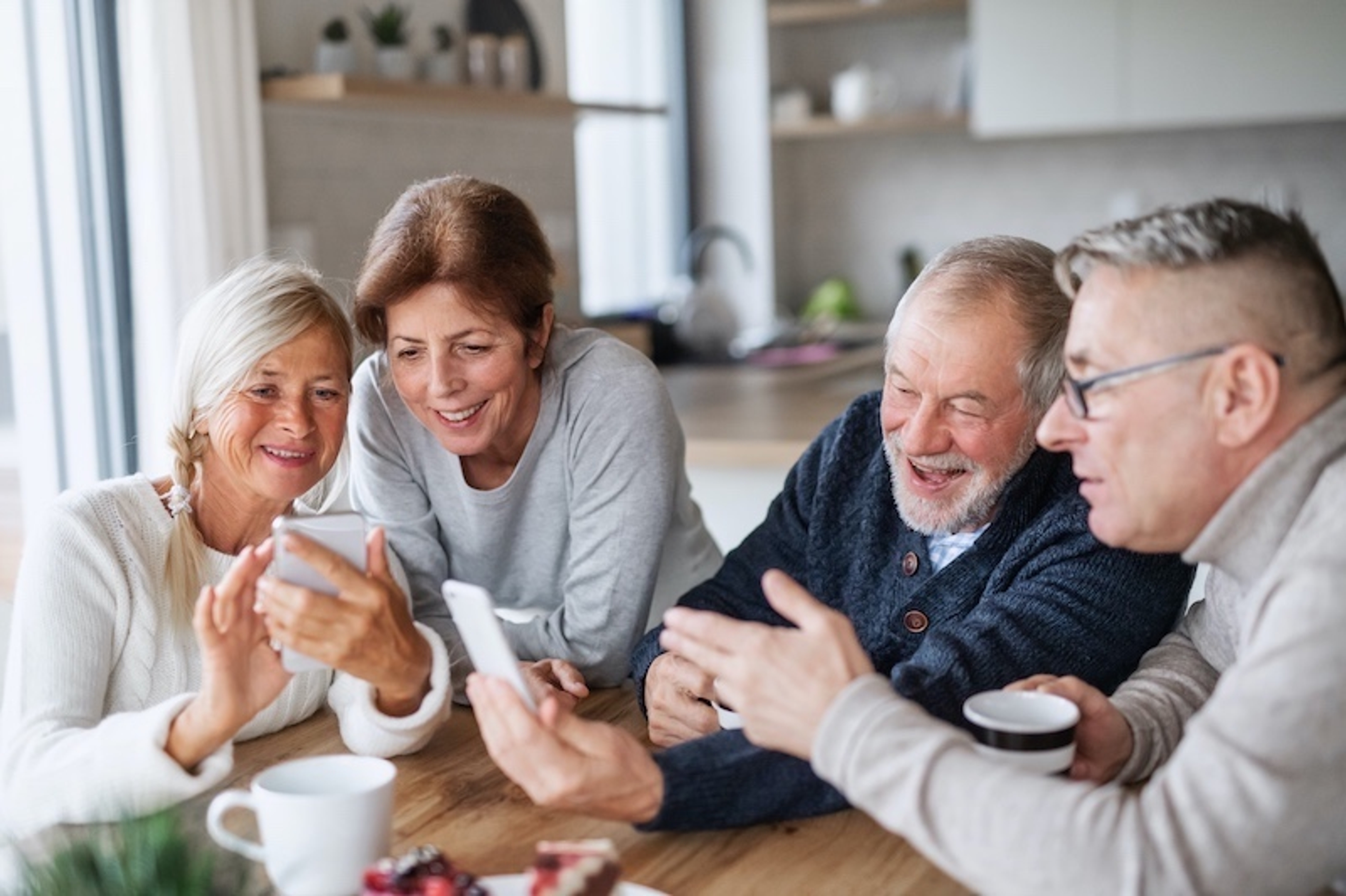 Making friends after smartphone