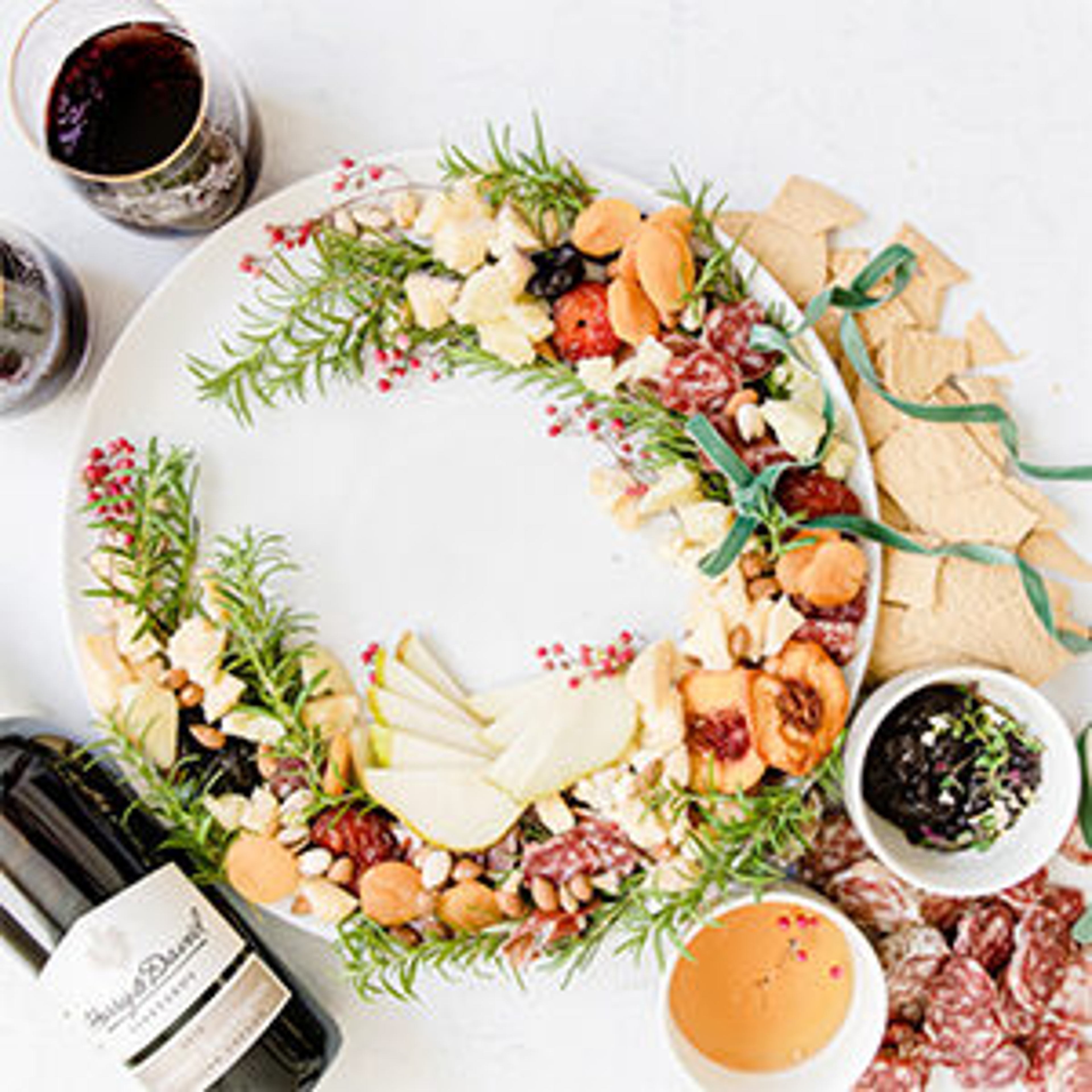 christmas dinner ideas appetizer wreath x