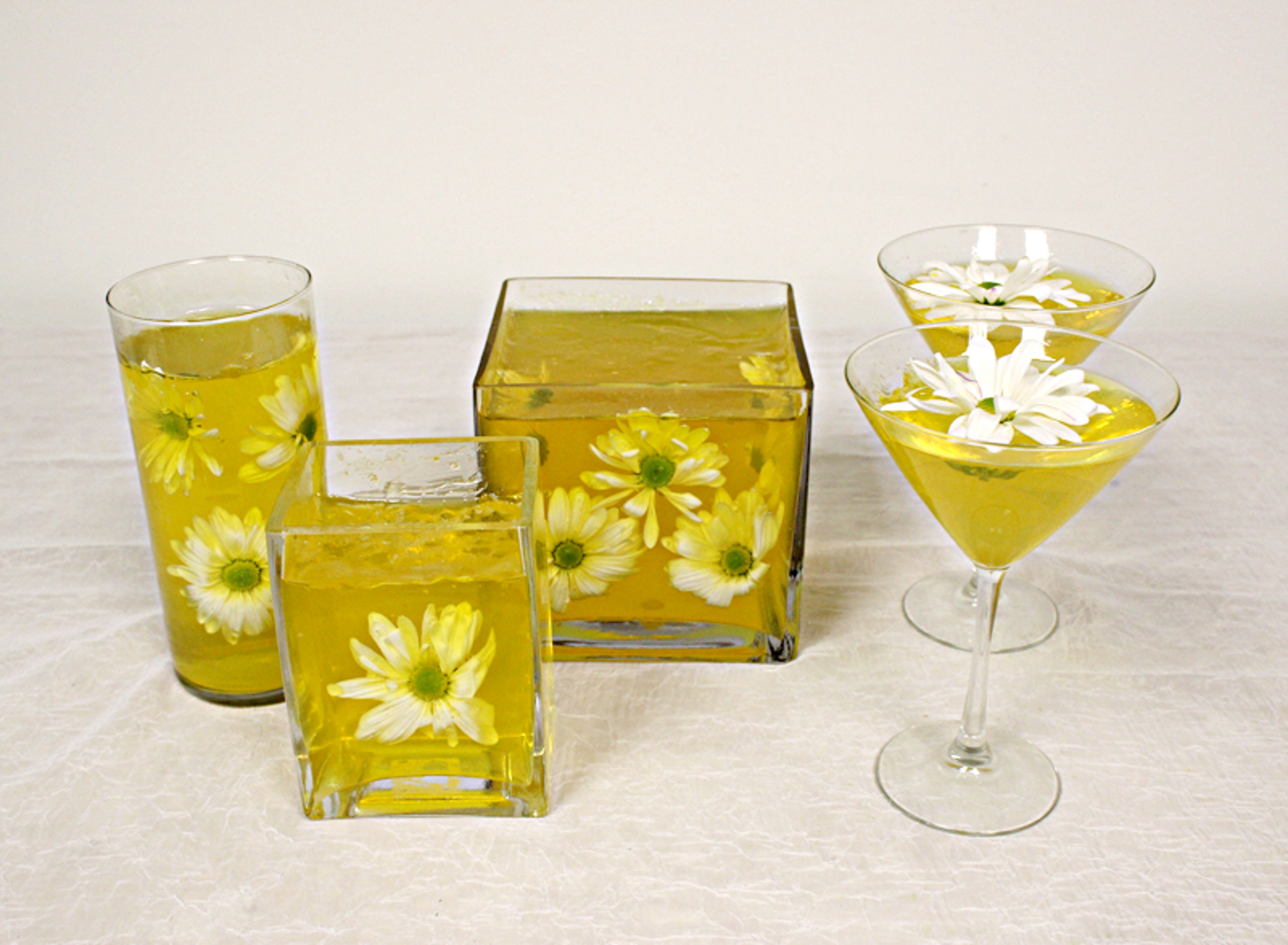 diy flower jello centerpiece complete