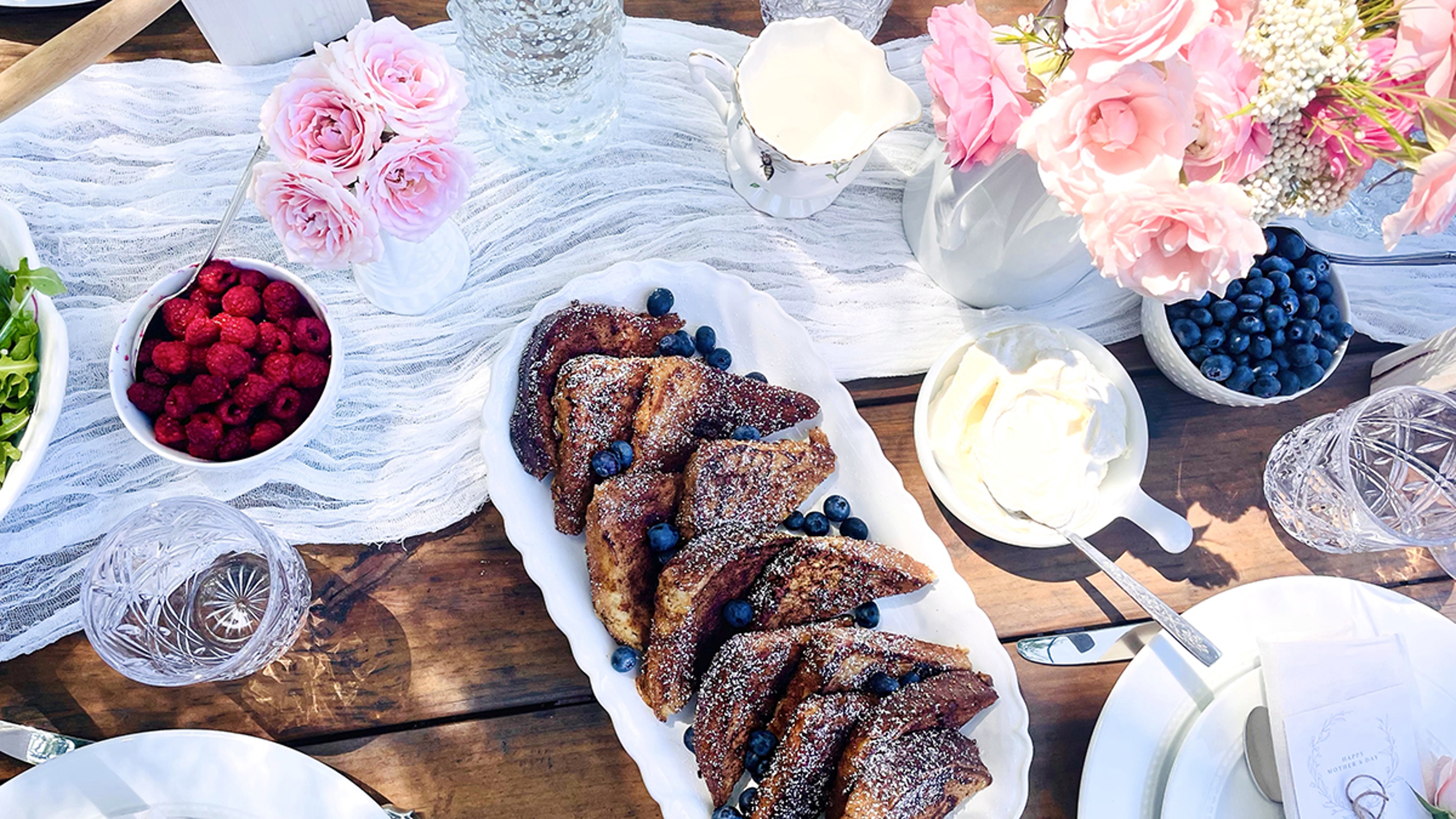 mothers day brunch recipes french toast table