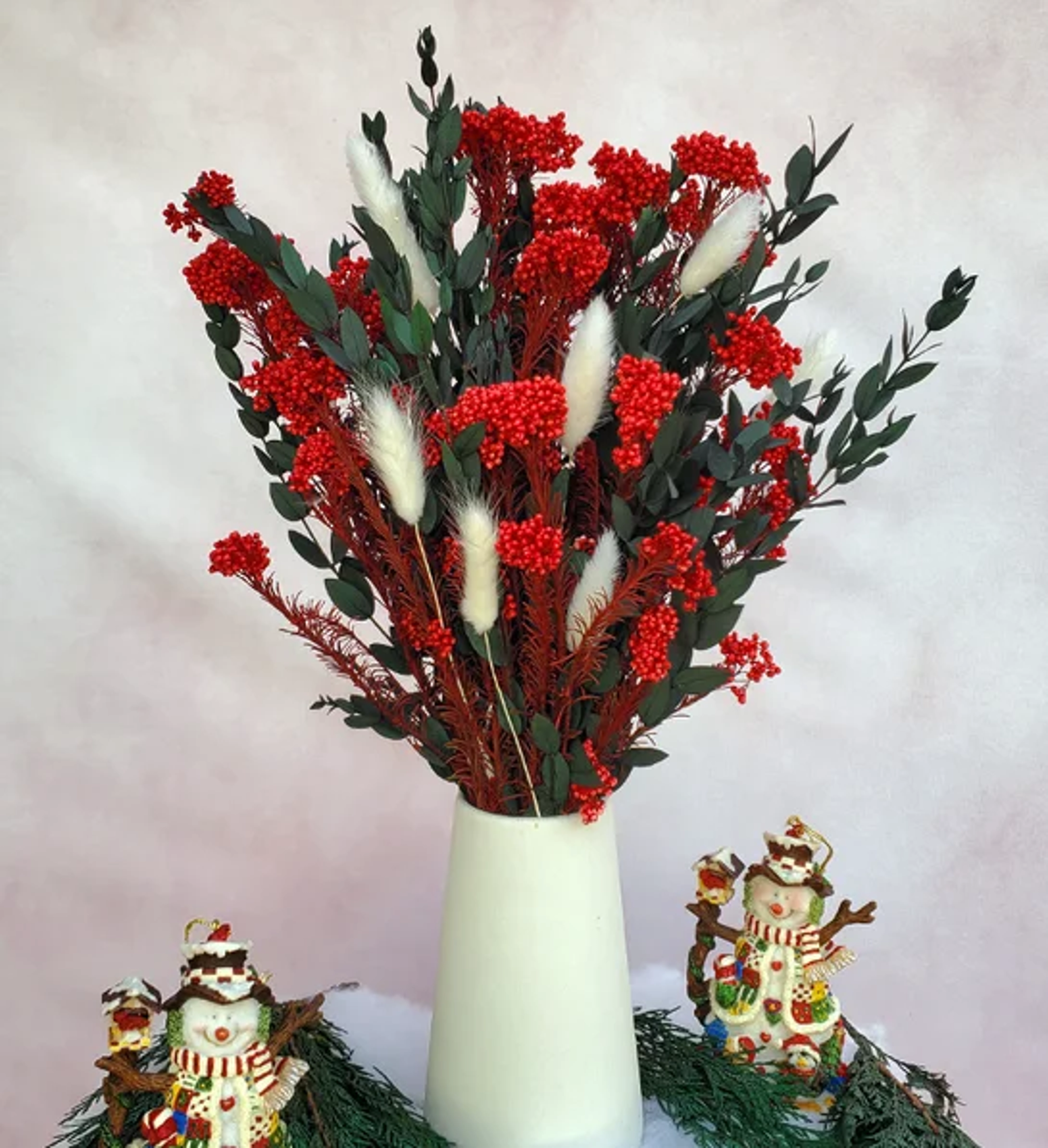 trending christmas flowers and wreaths Merry Christmas Everlasting Bouquet