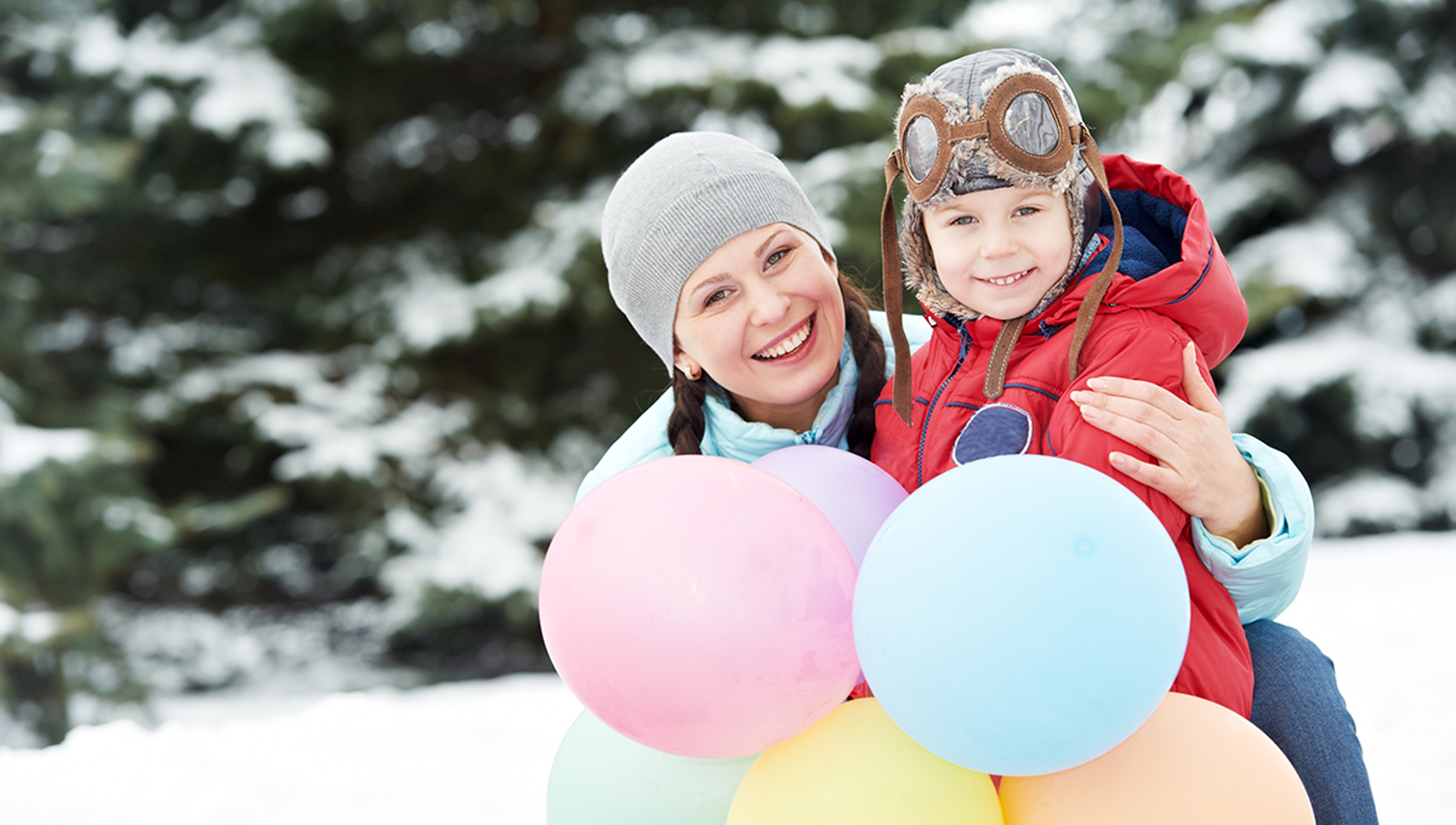 Article Cards Featured Image Mother with child boy son at winter