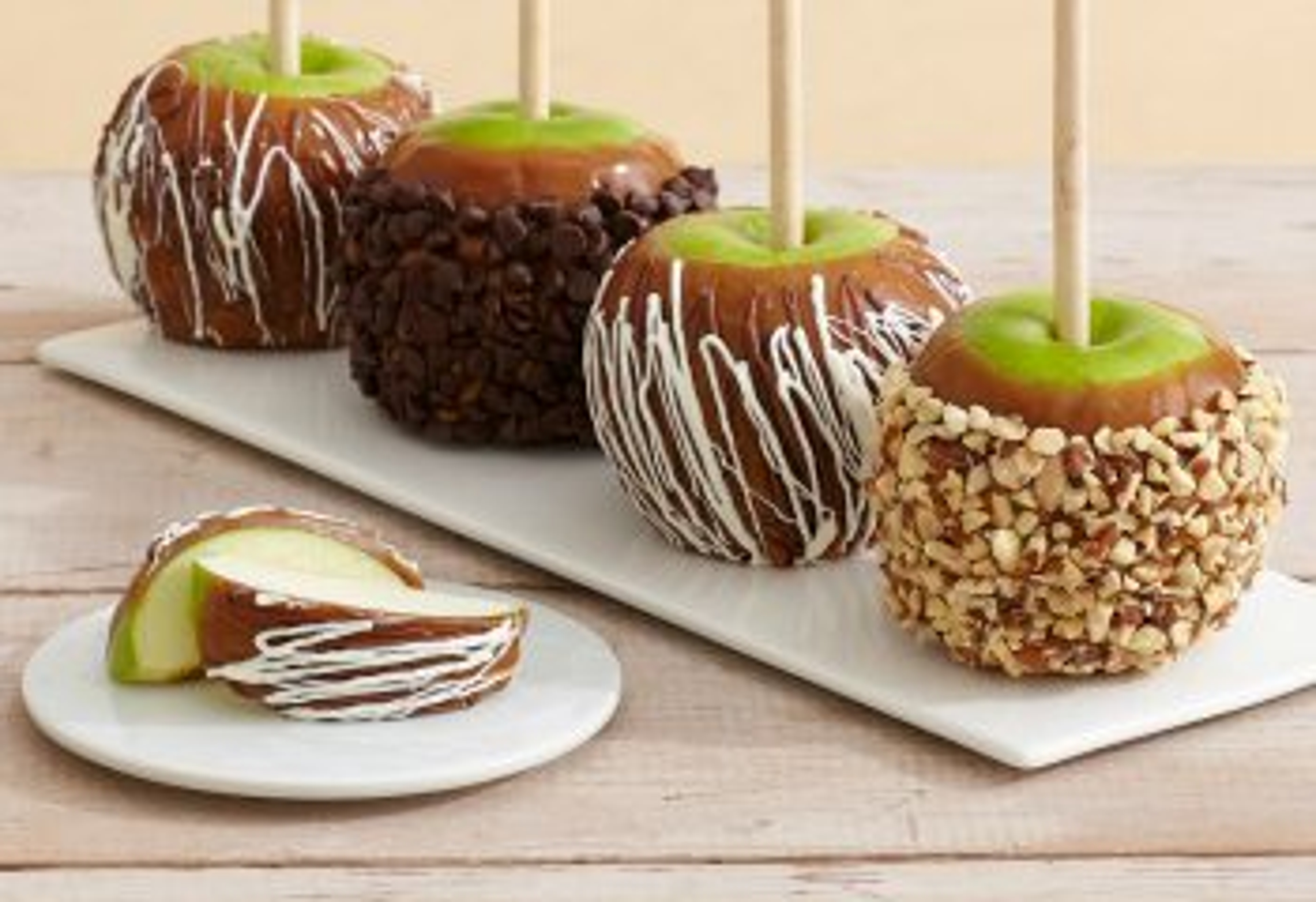 Article Cards Featured Image caramel apples thumb