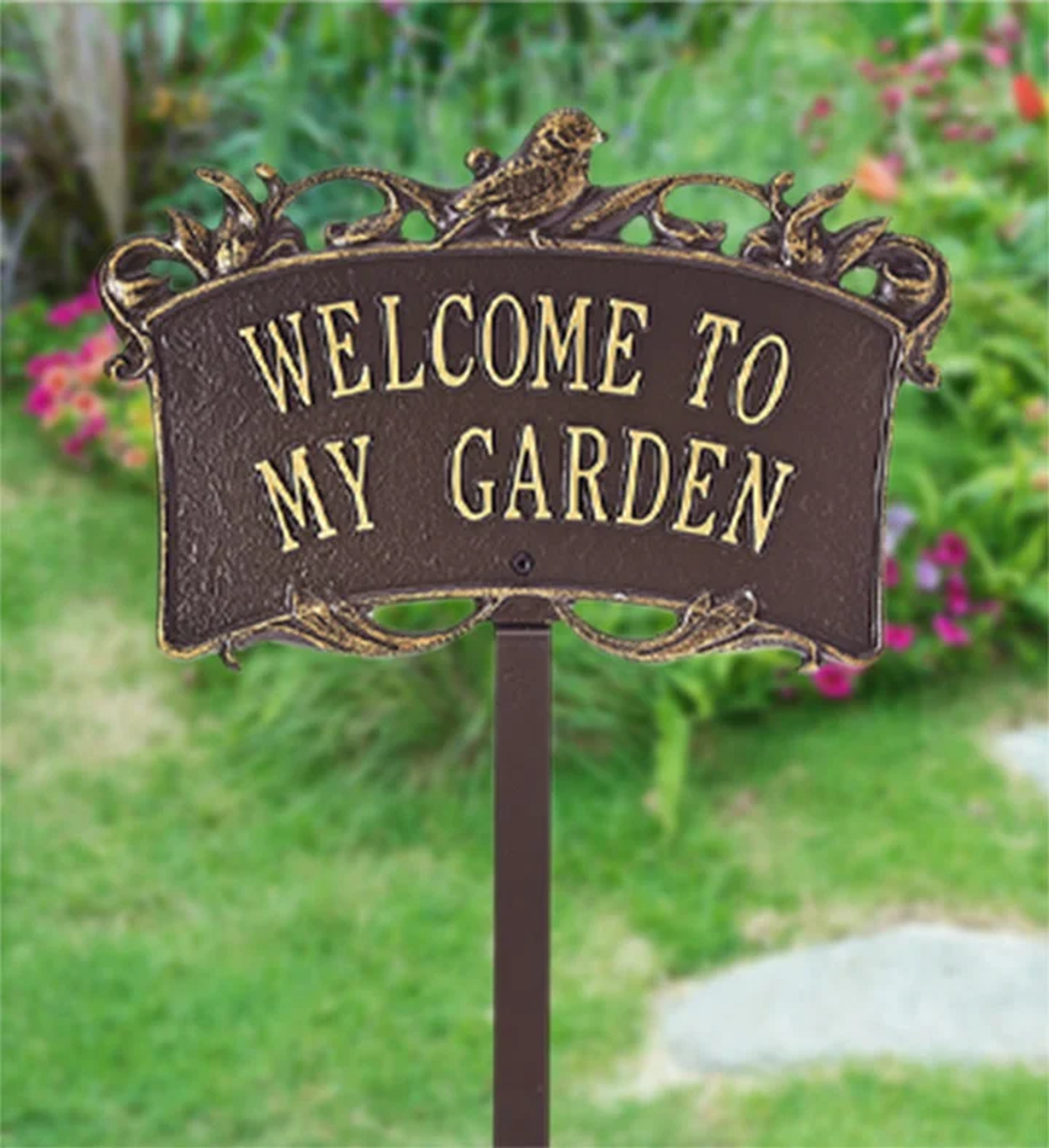 birthday gifts for mom Welcome Garden Sign