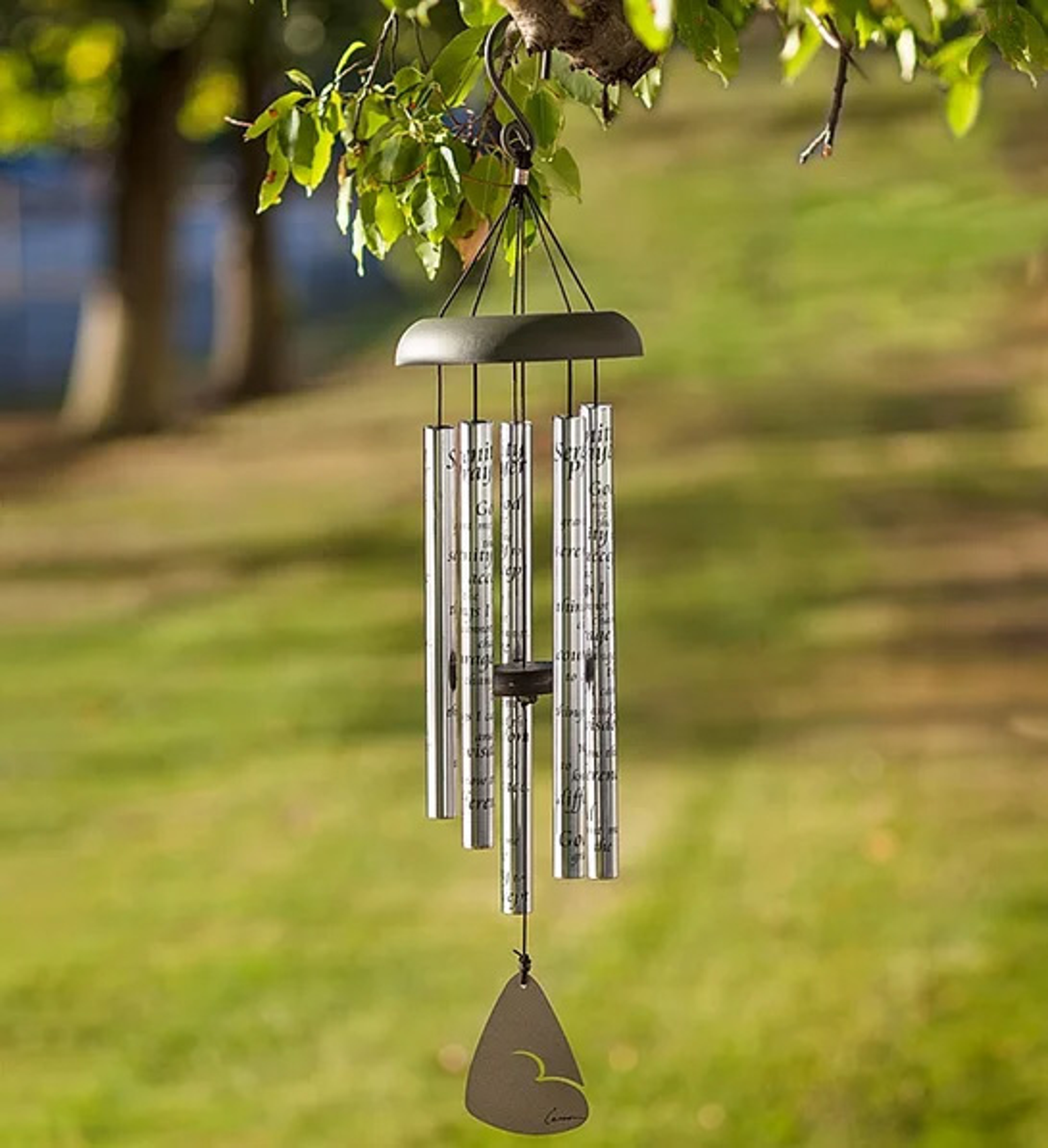 thanksgiving dinner family wind chimes