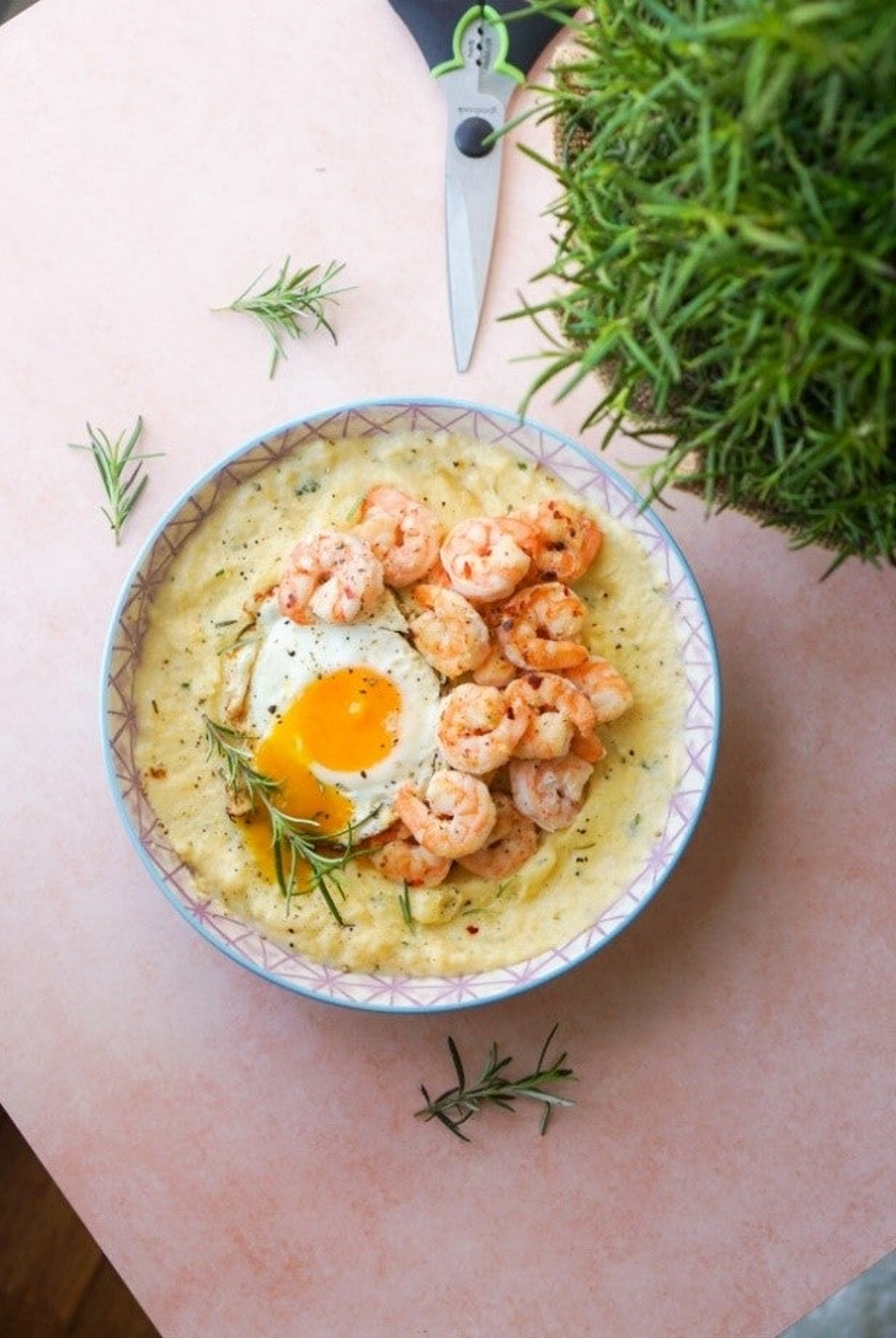 Rosemary & Oregano Shrimp with Grits