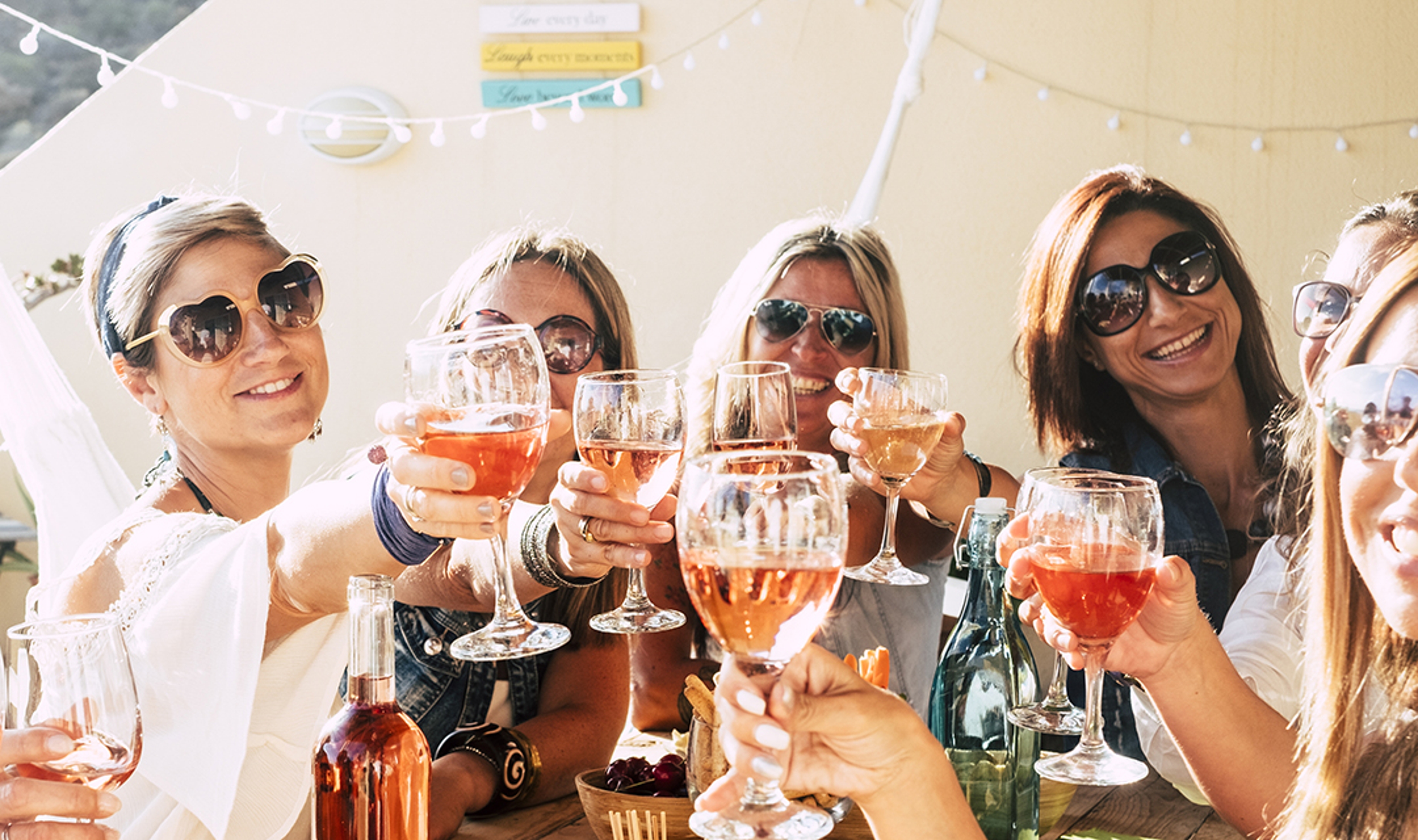 Article Cards Featured Image Women drinking wine