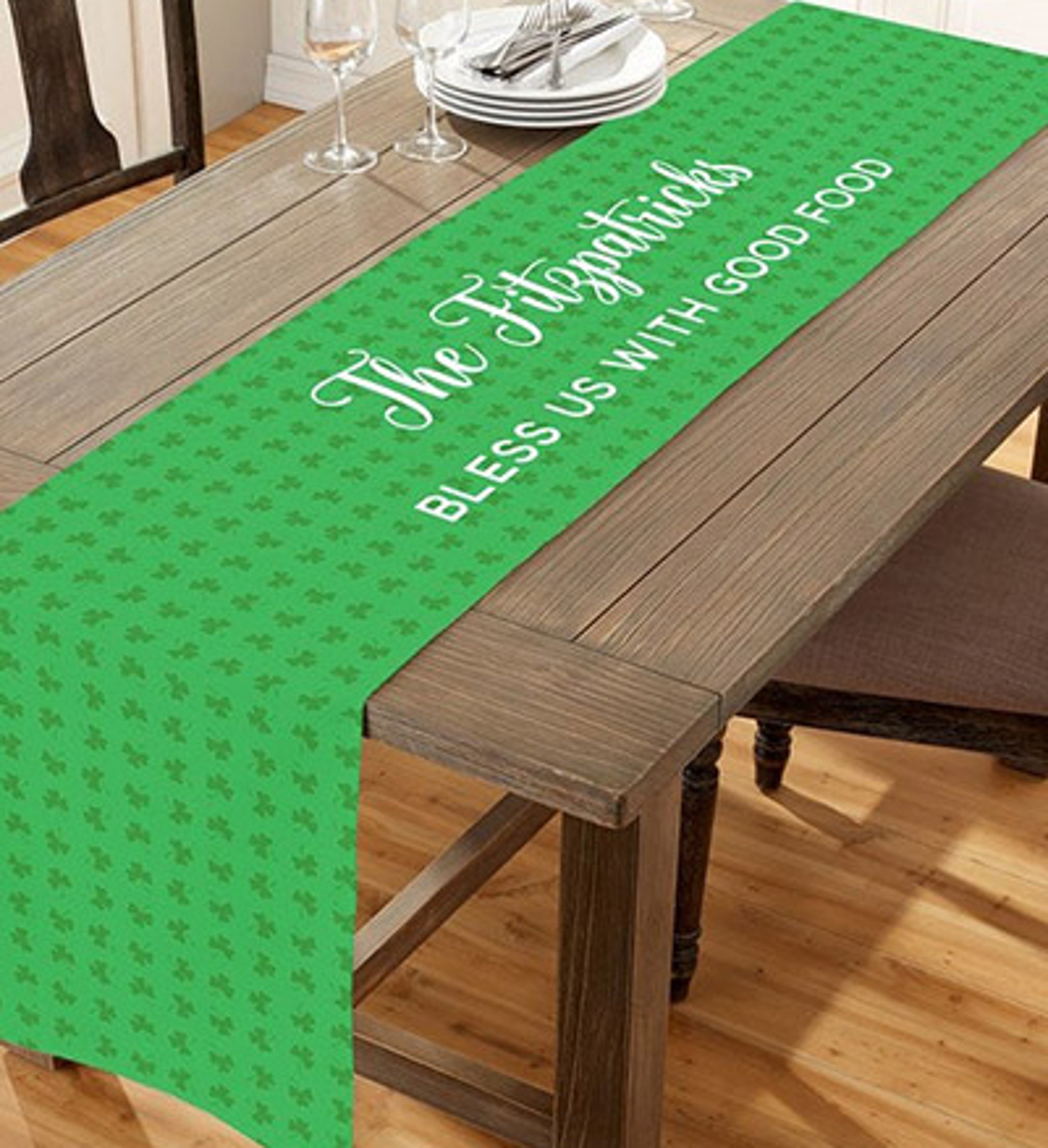 Table with a personalized green runner.