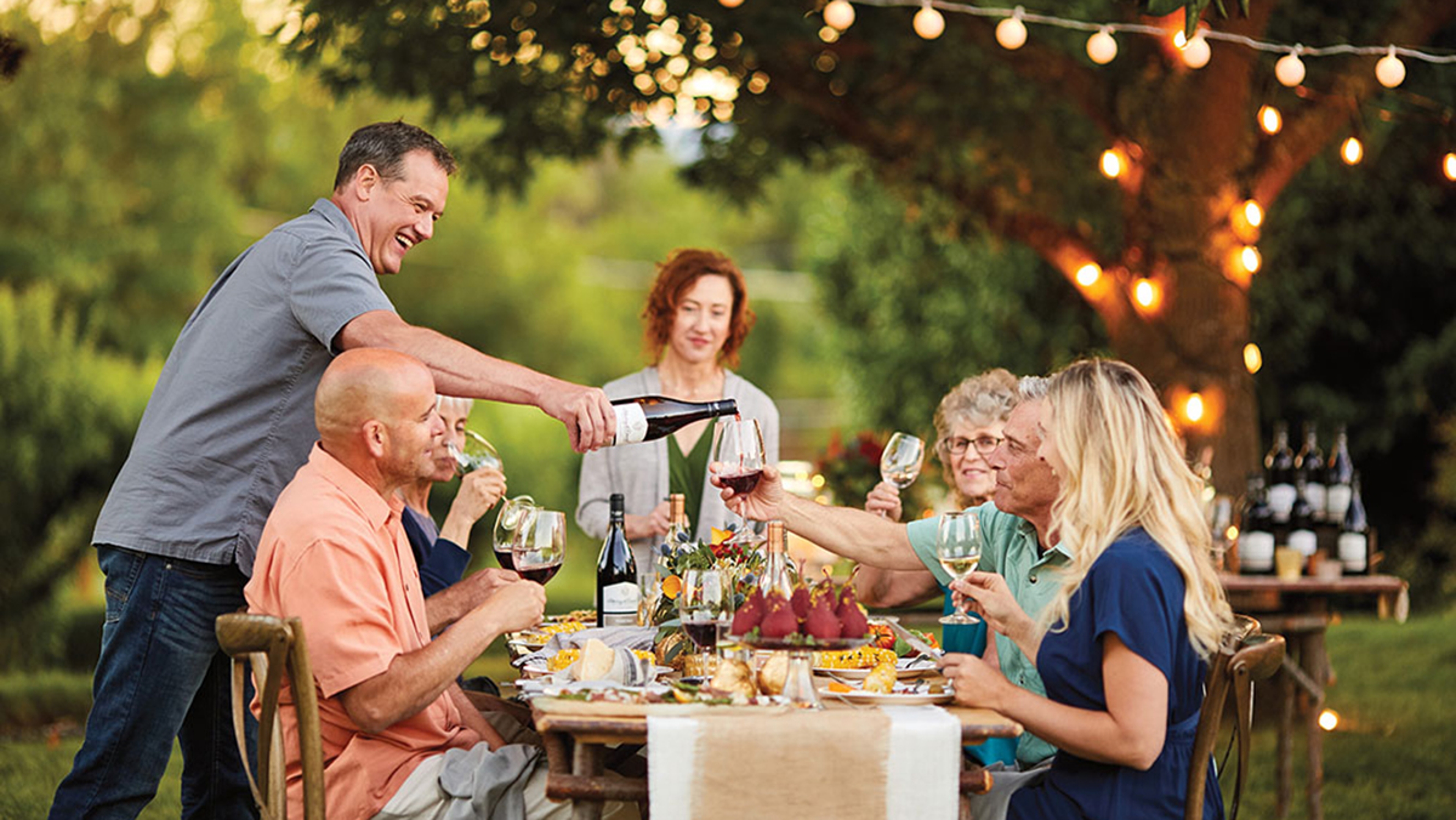 Steps to Throwing the Perfect Backyard Party