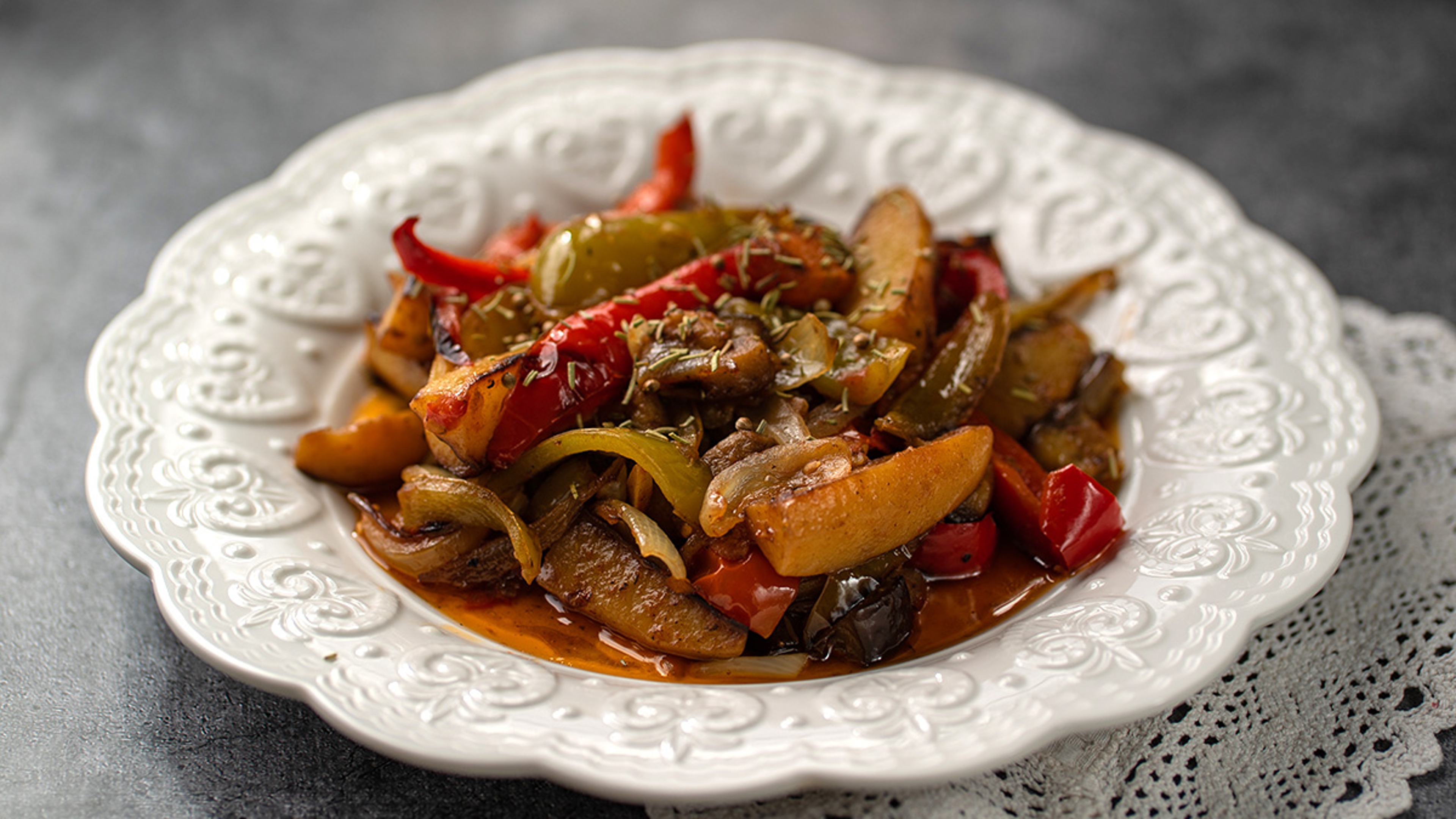 Fall flavors image   vegetable stew ciambotta in a white bowl