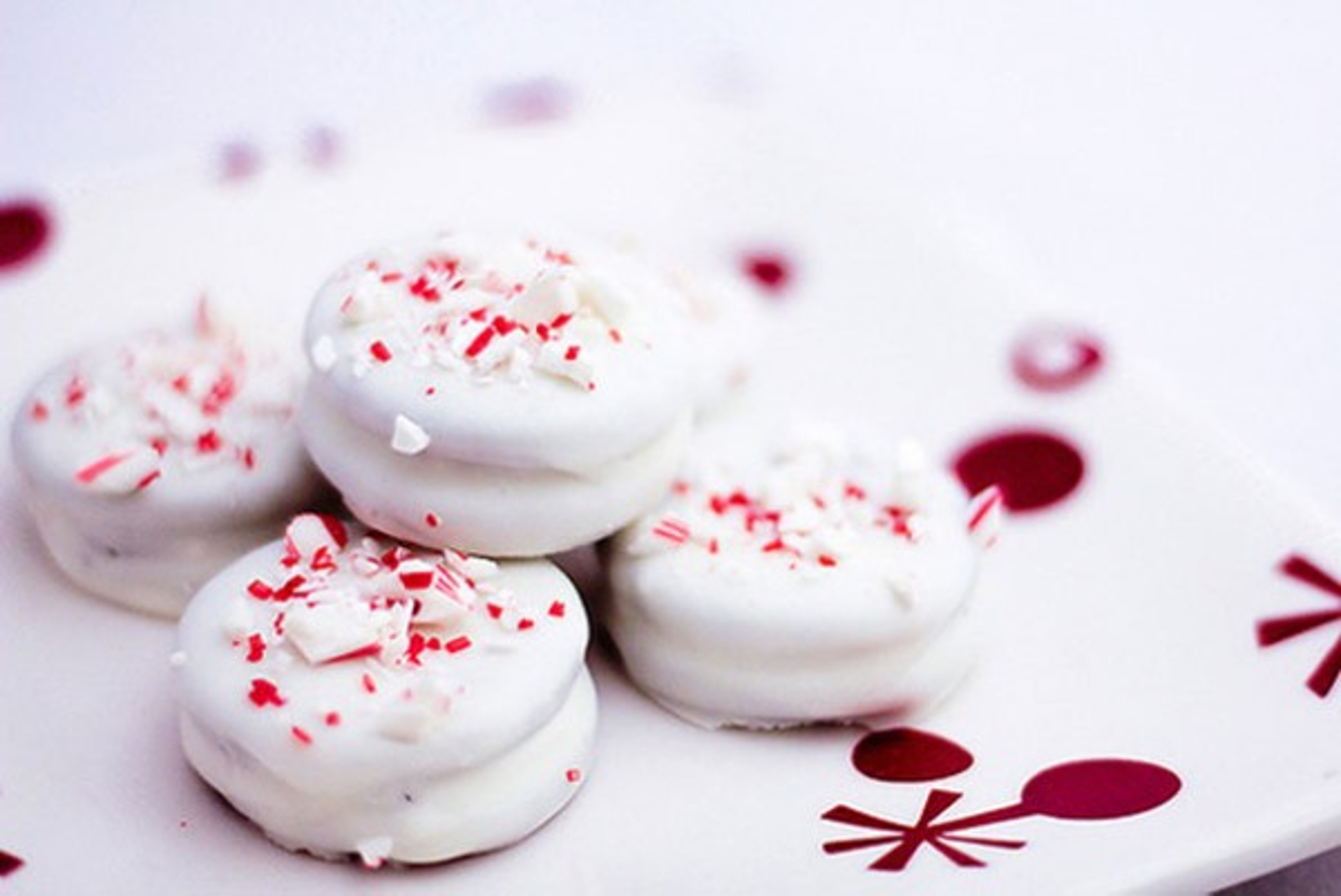 peppermint bark oreos blog