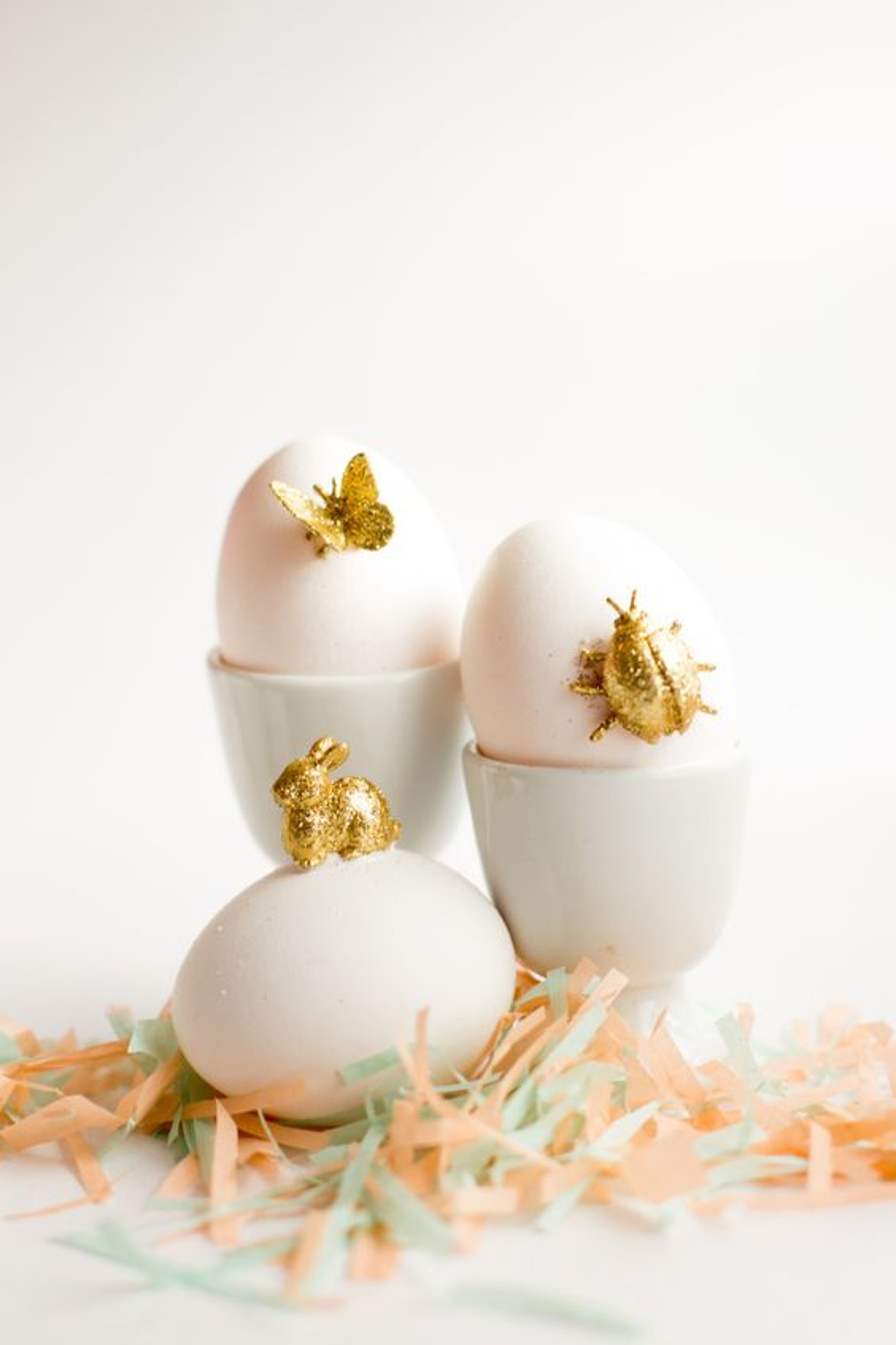 Article Cards Featured Image Decorated Easter Eggs Flaxand Twine
