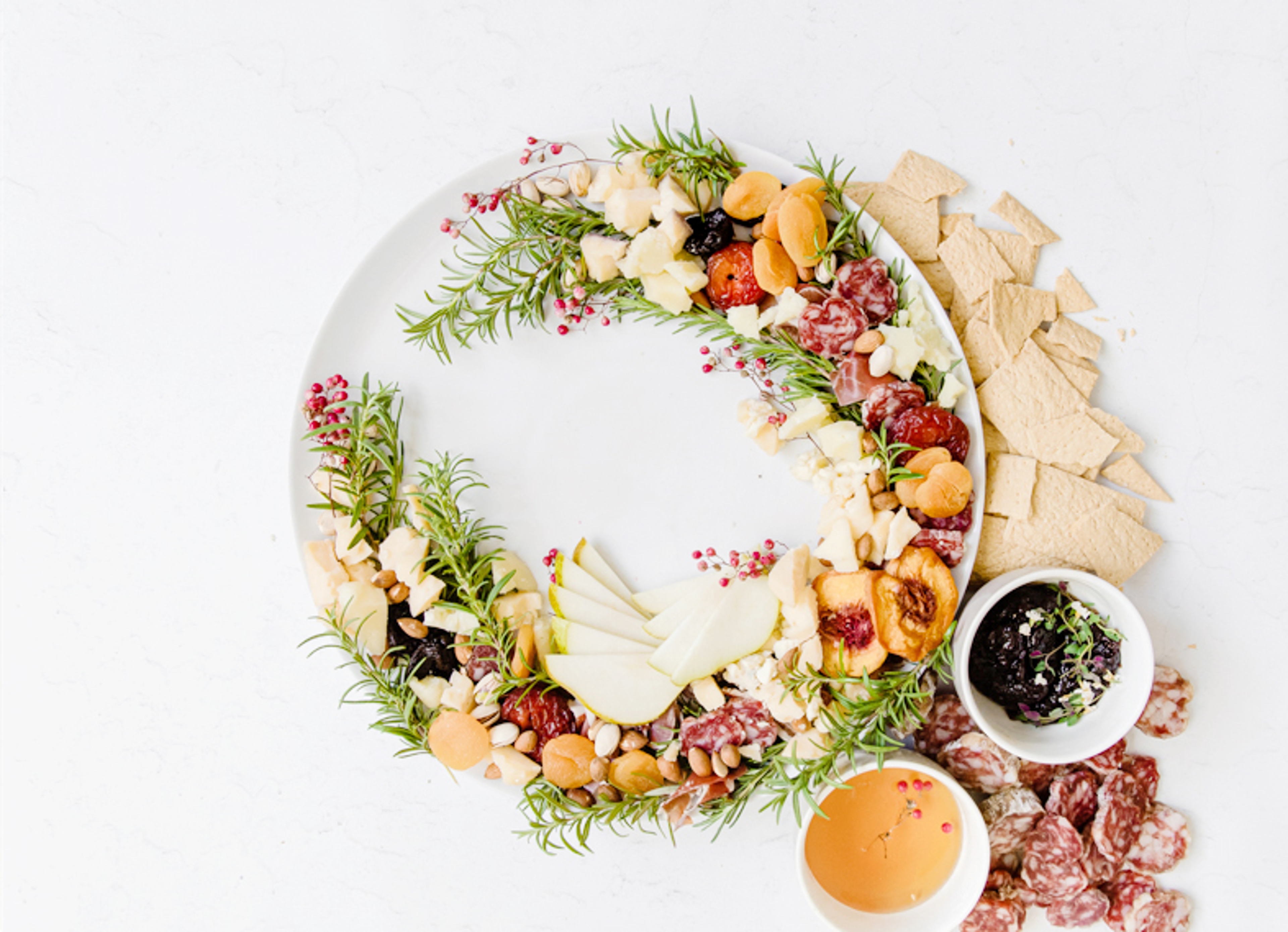 christmas wreath appetizer step  finishing touches