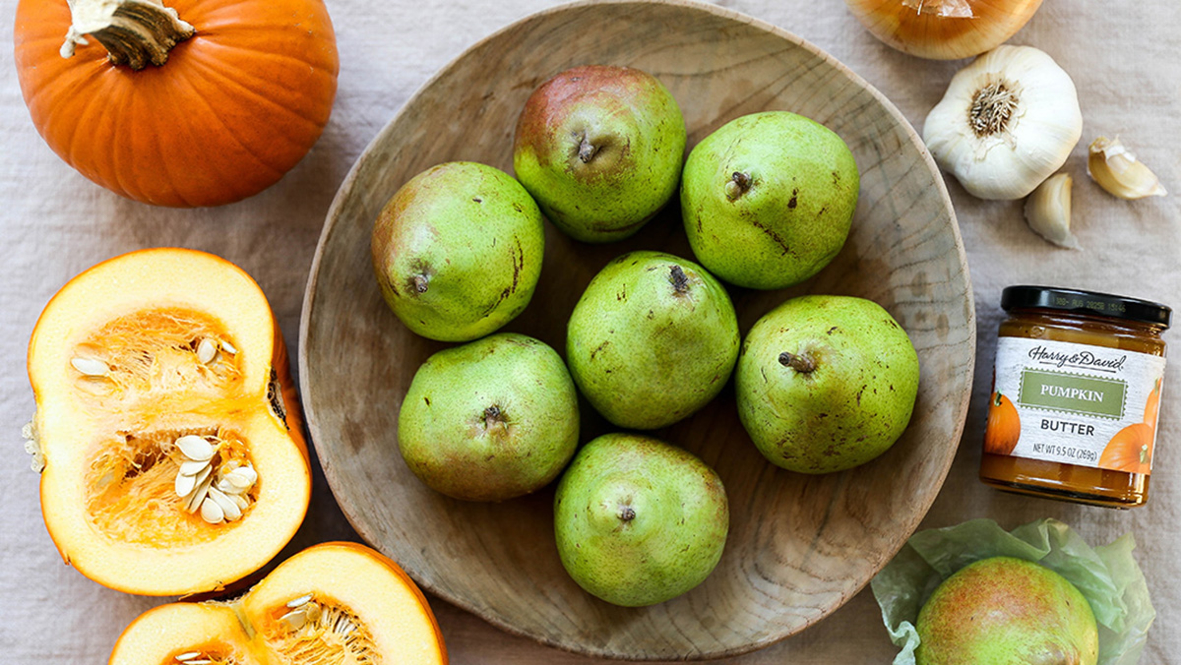 Ingredients for pear pumpkin soup.
