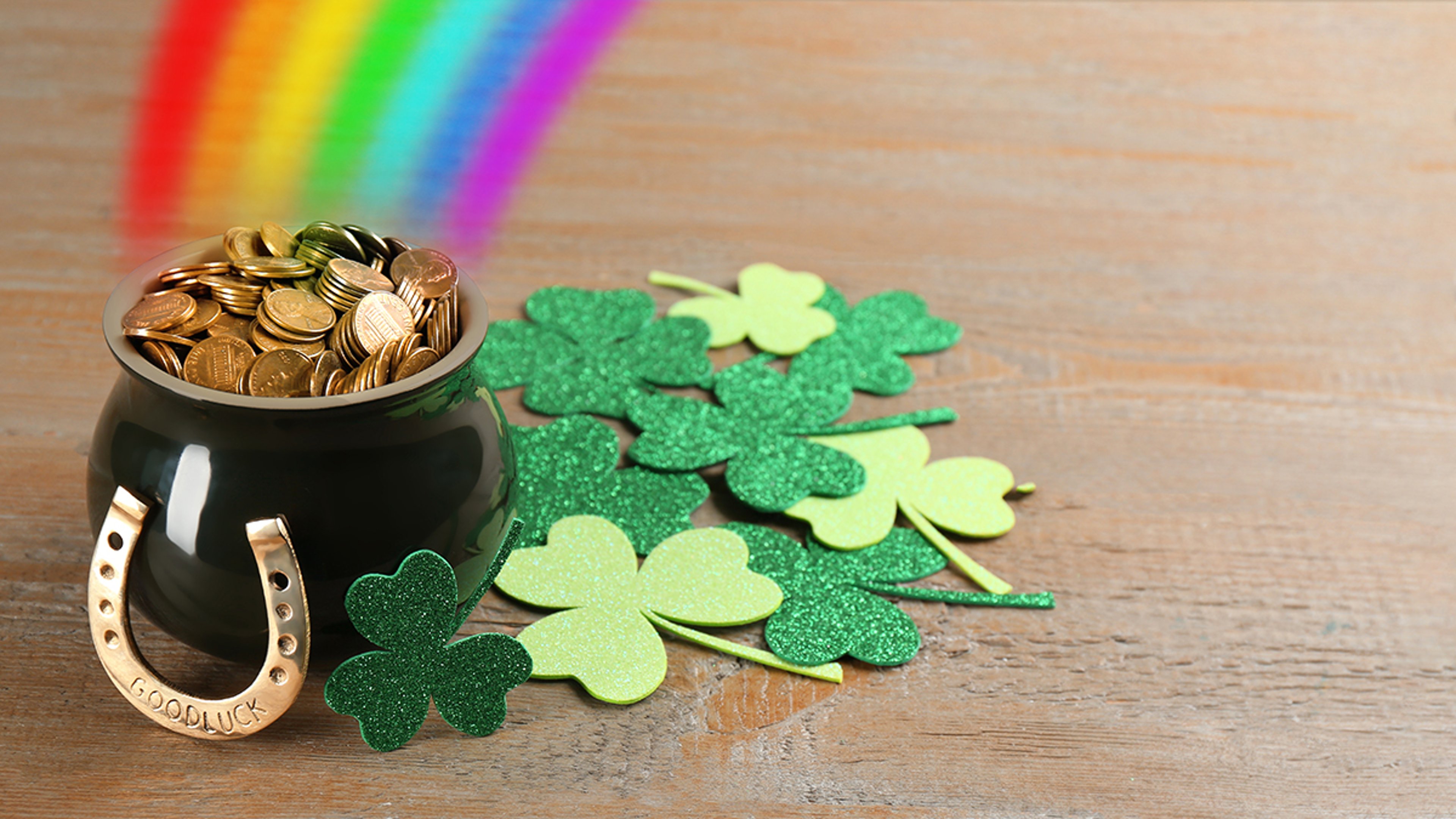 Portachiavi Ireland Heritage Con Quadrifoglio E Shamrock, Portafortuna In Metallo Smaltato 4,4 Cm