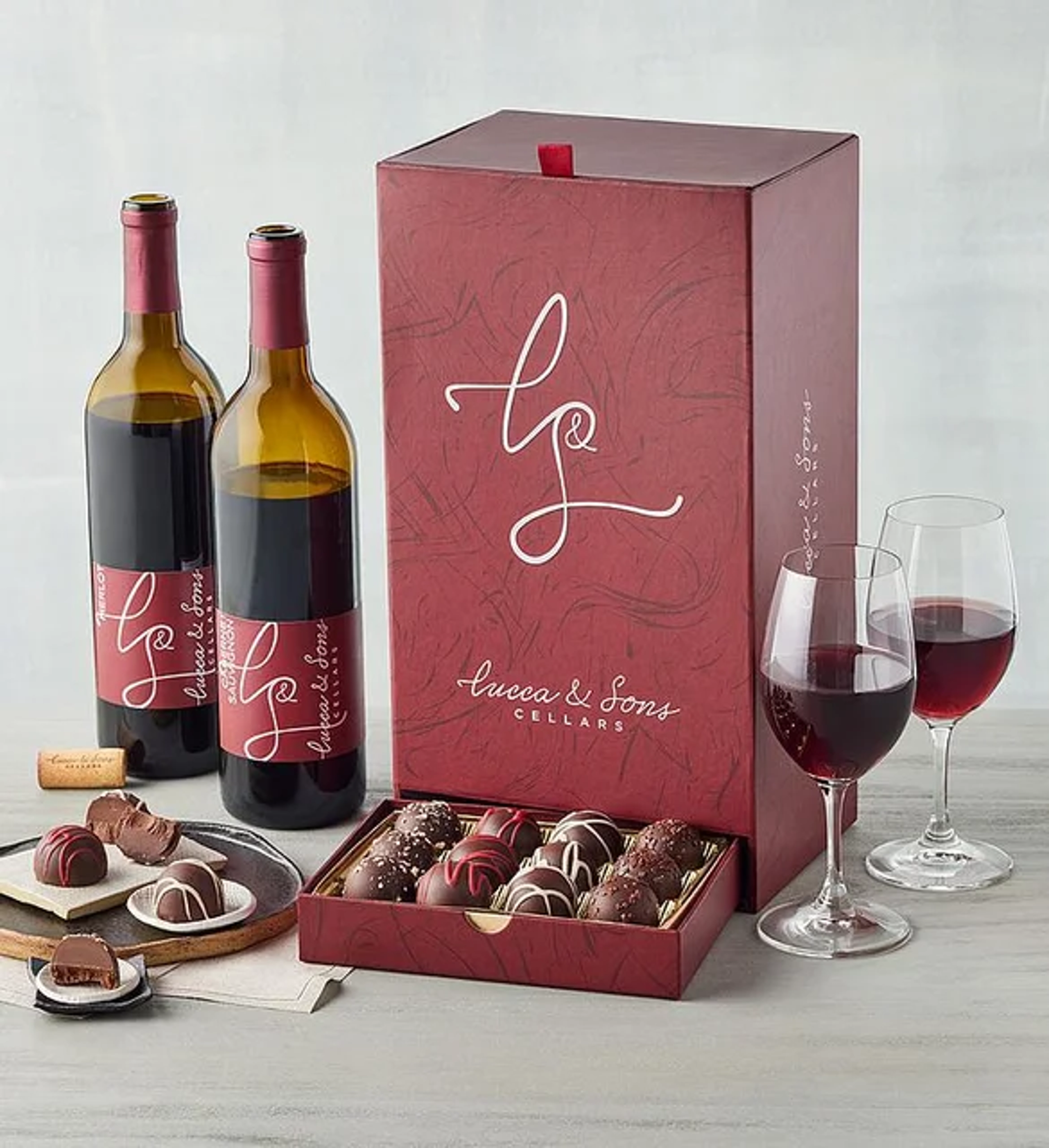 last minute christmas gifts Red Wine with Chocolate Truffles