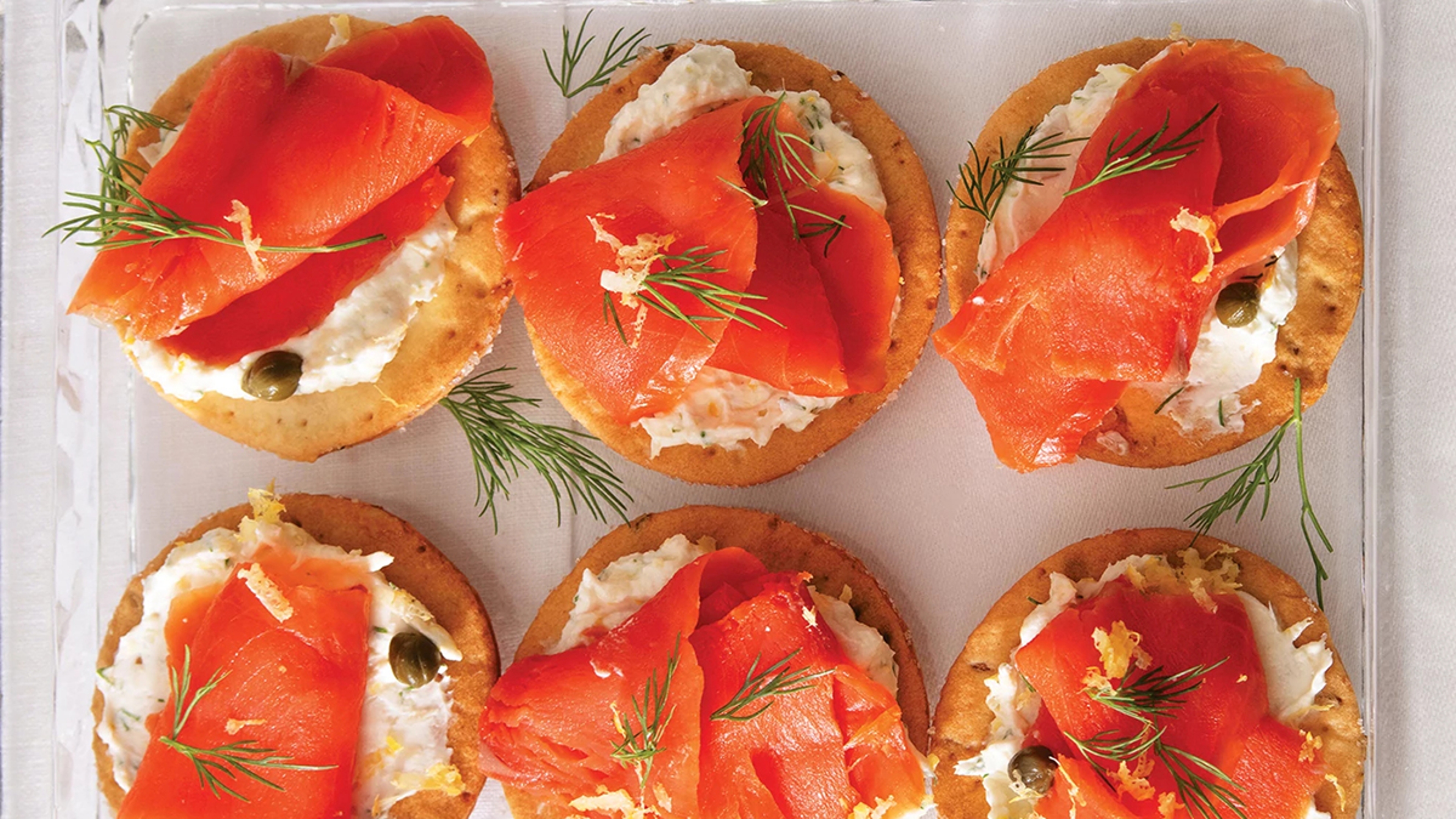 smoked salmon hero