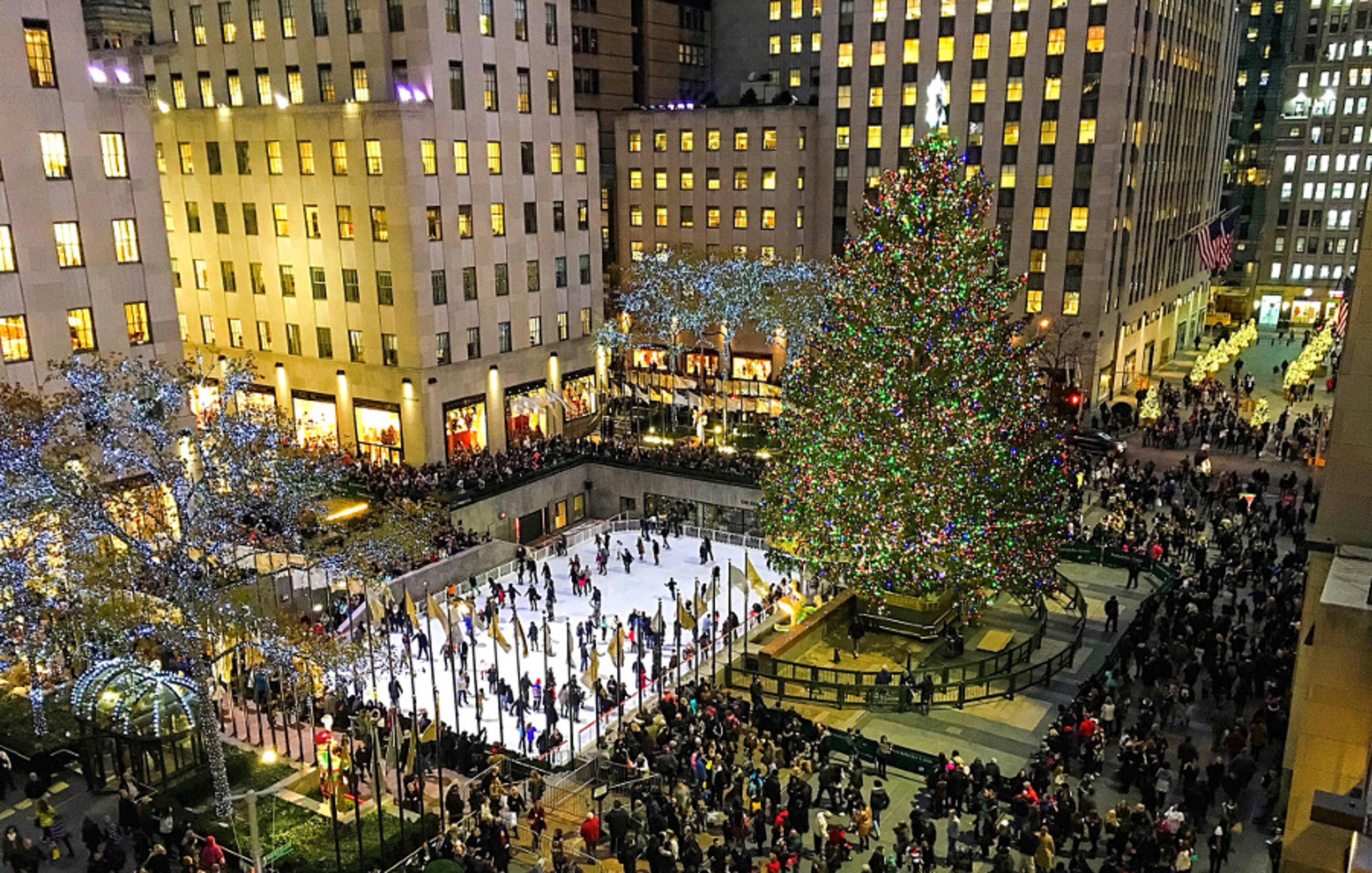 Article Cards Featured Image Rockefeller Plaza Winter Village Rink