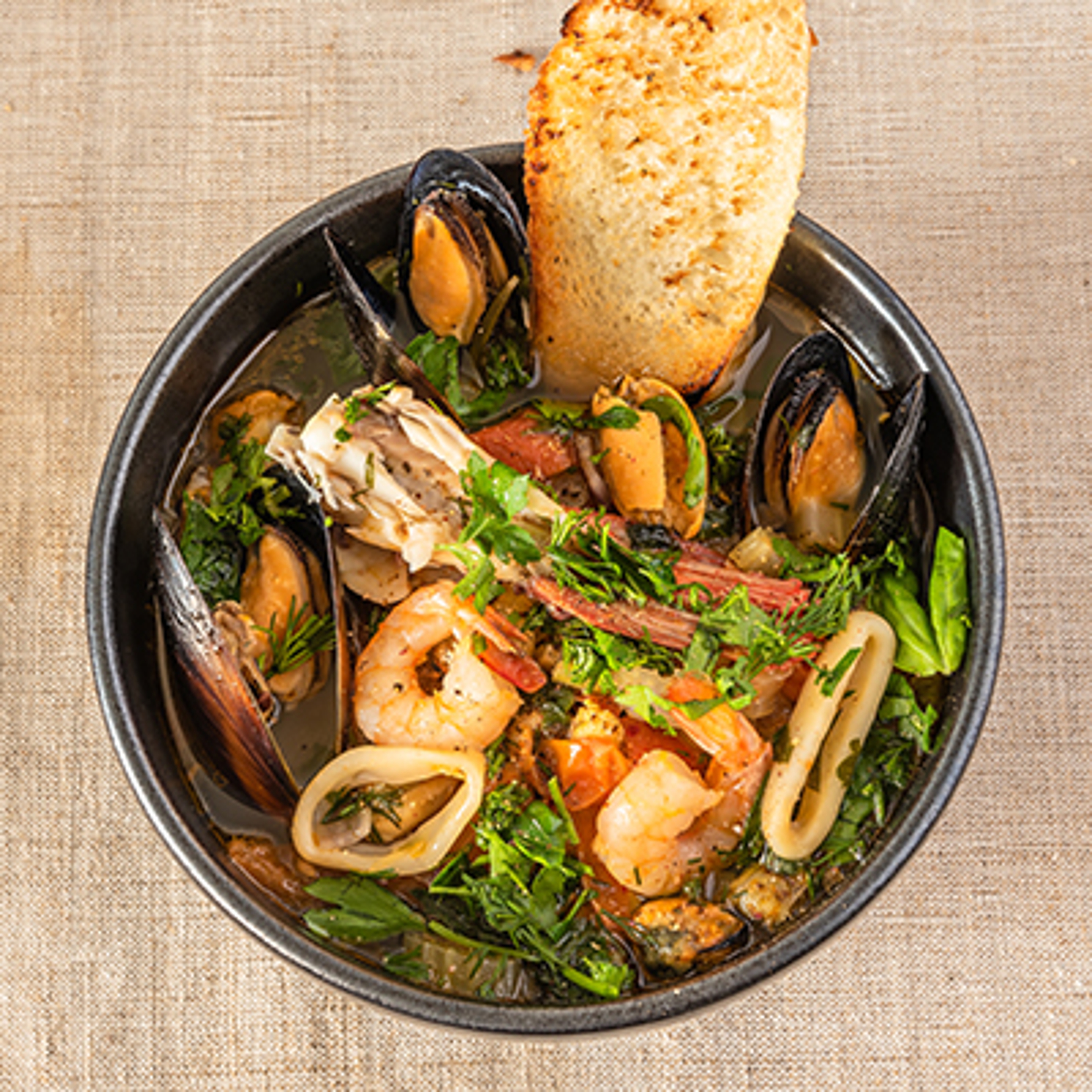 fish soup cioppino