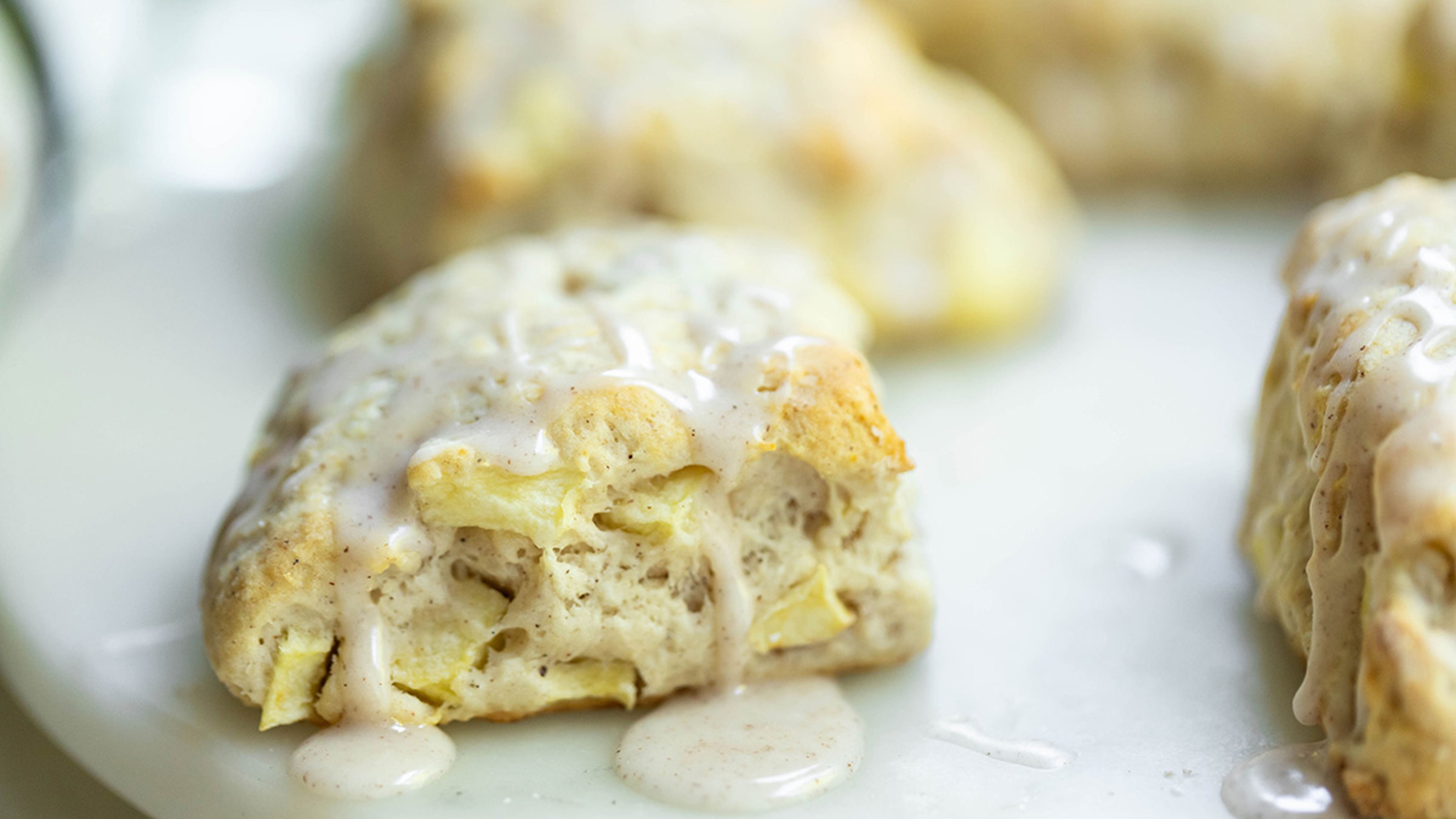apple pie scones recipe image