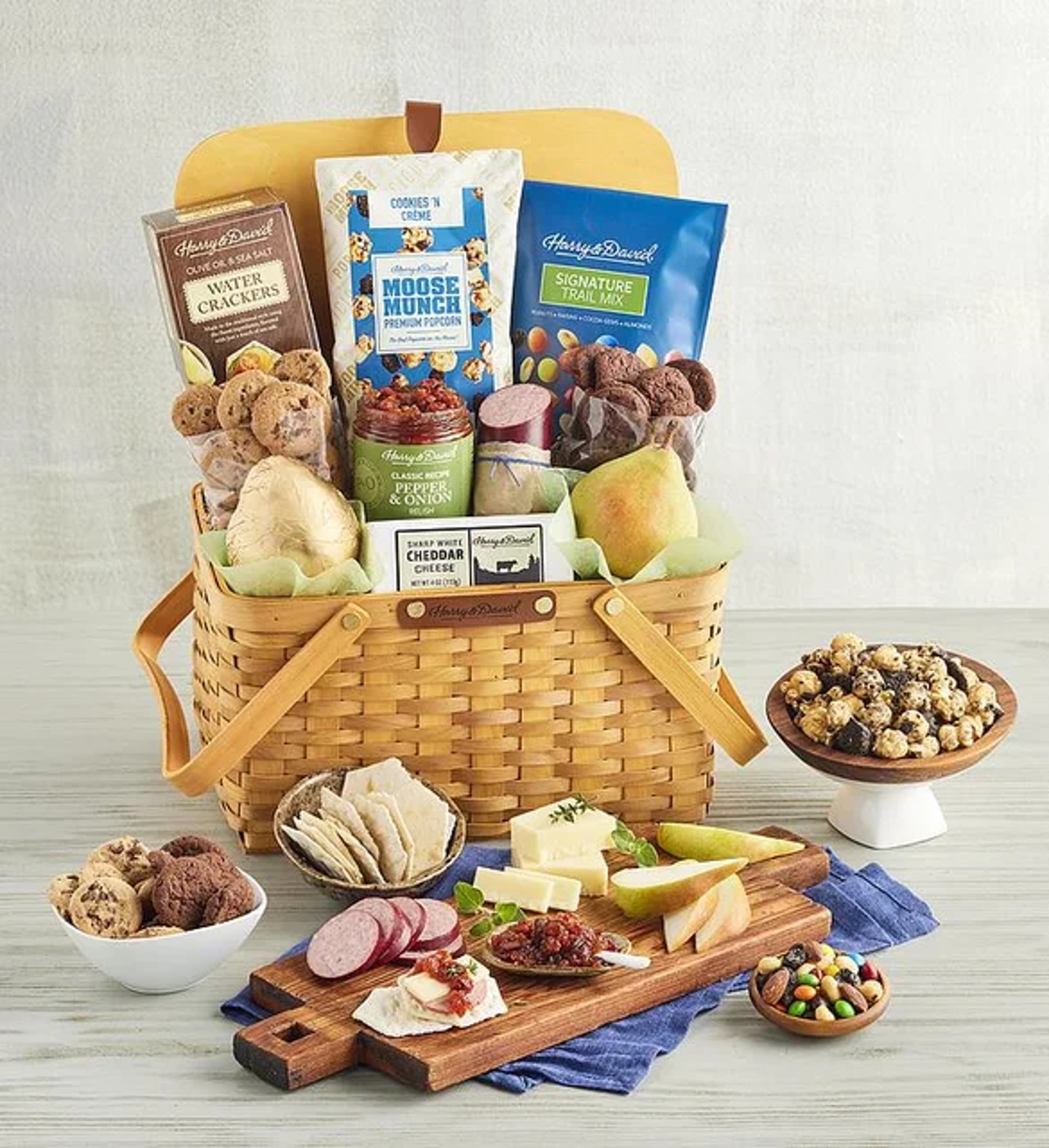 favorite birthday gifts picnic gift basket