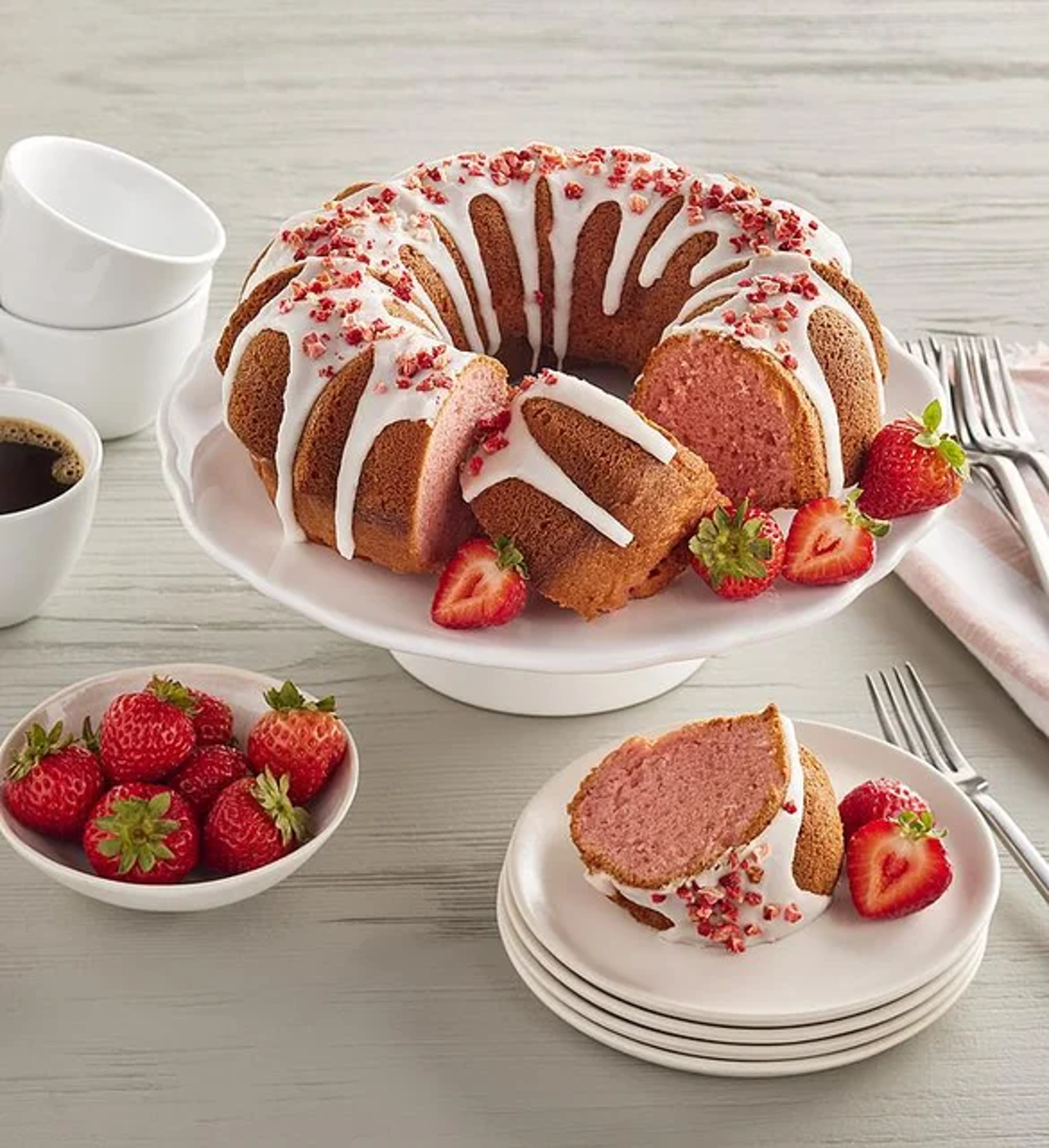 types of cake strawberry bundt cake