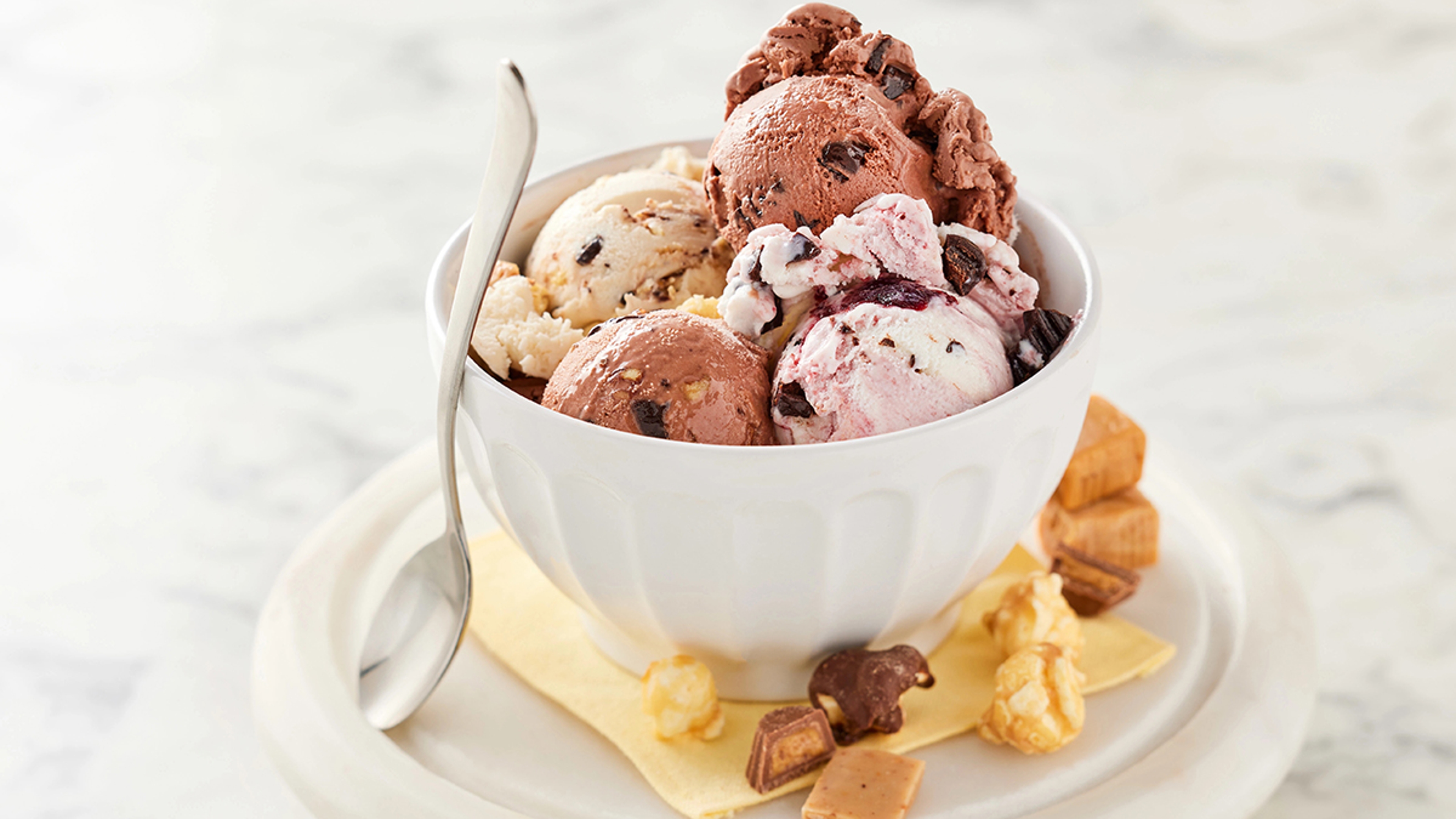 Rocky Road ice cream in a bowl.