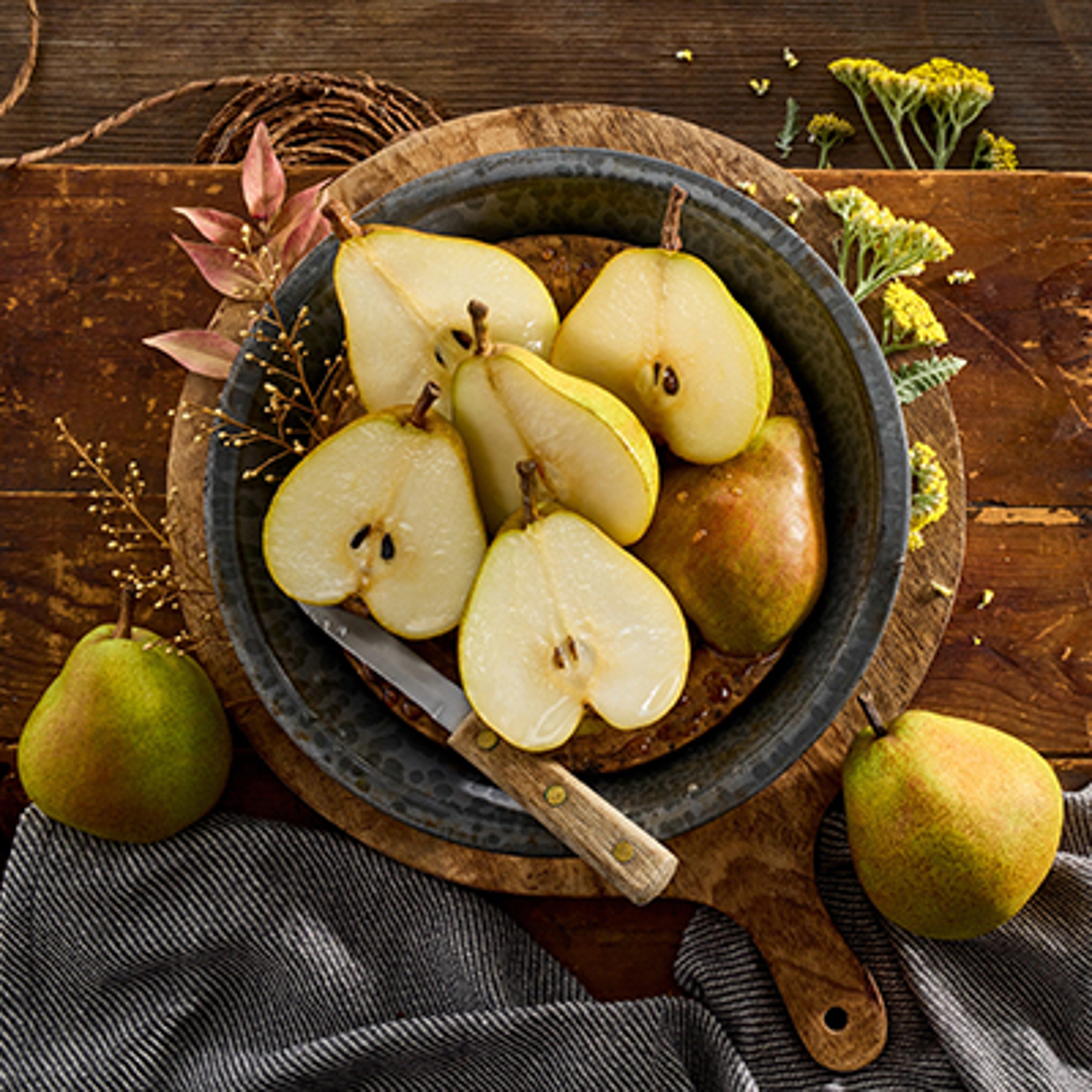 fruit for the new year pears