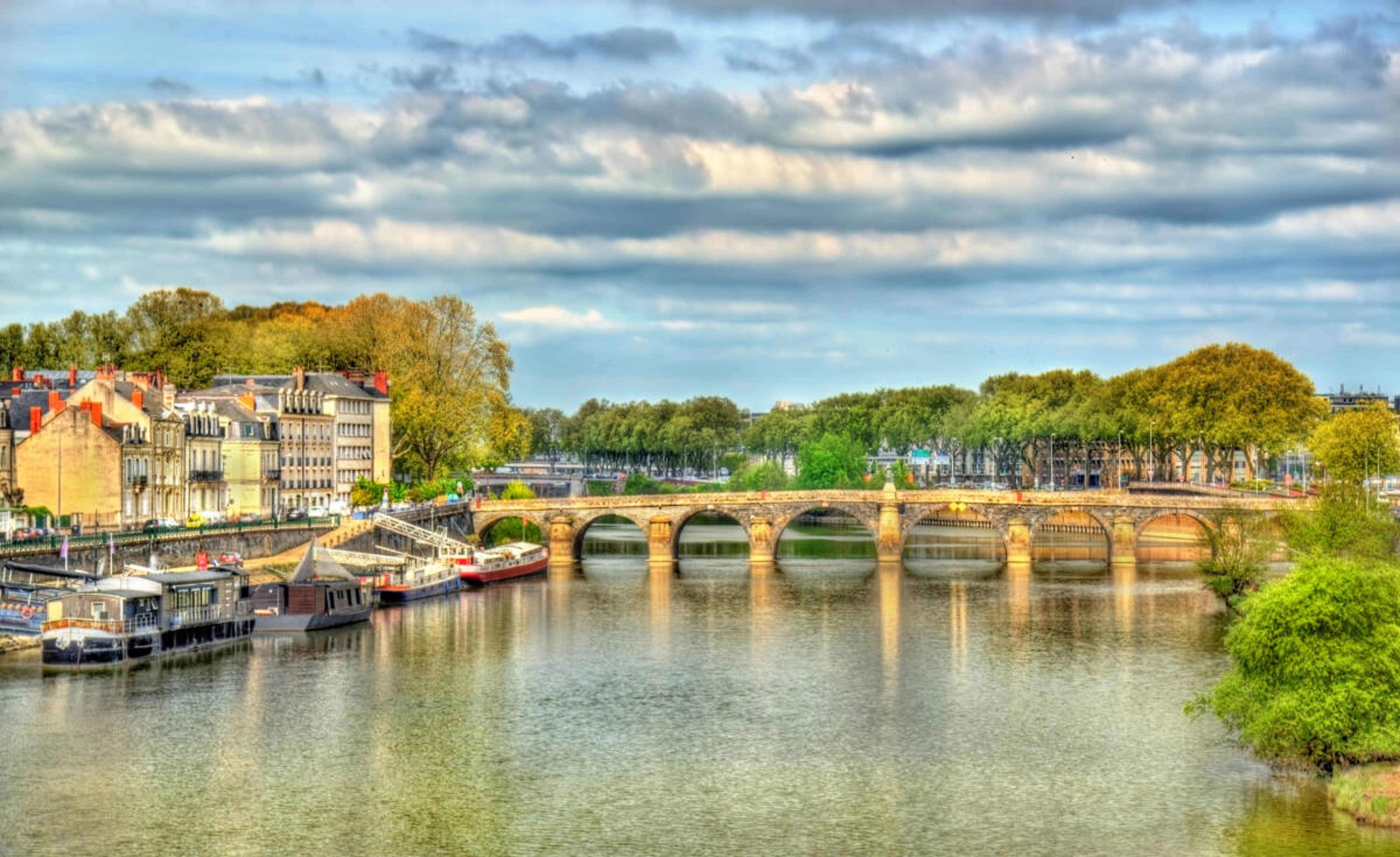 Pont de Verdun, a bridge across the Maine river in Angers, France