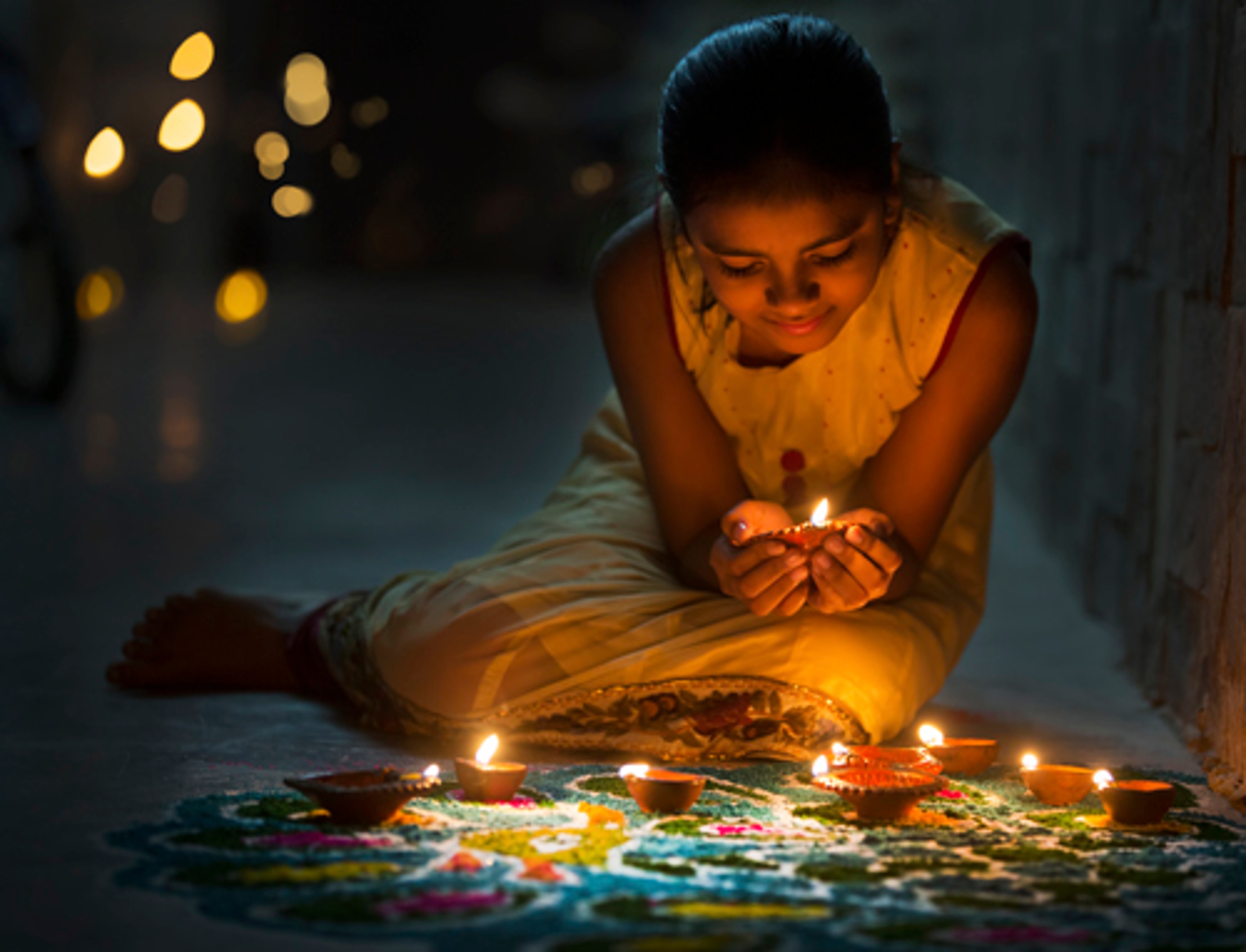 how to celebrate diwali candles