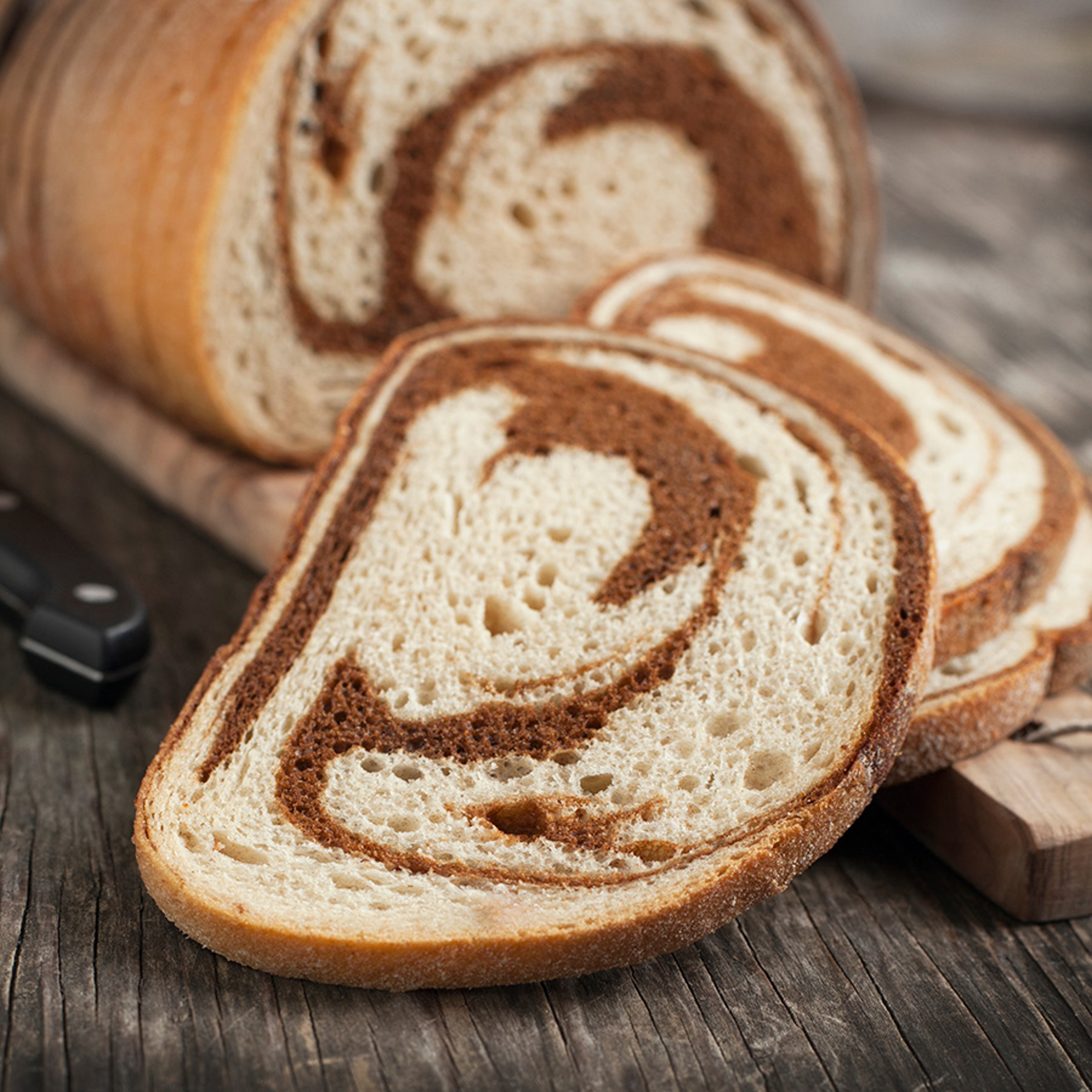 Slices of marbled rye bread.