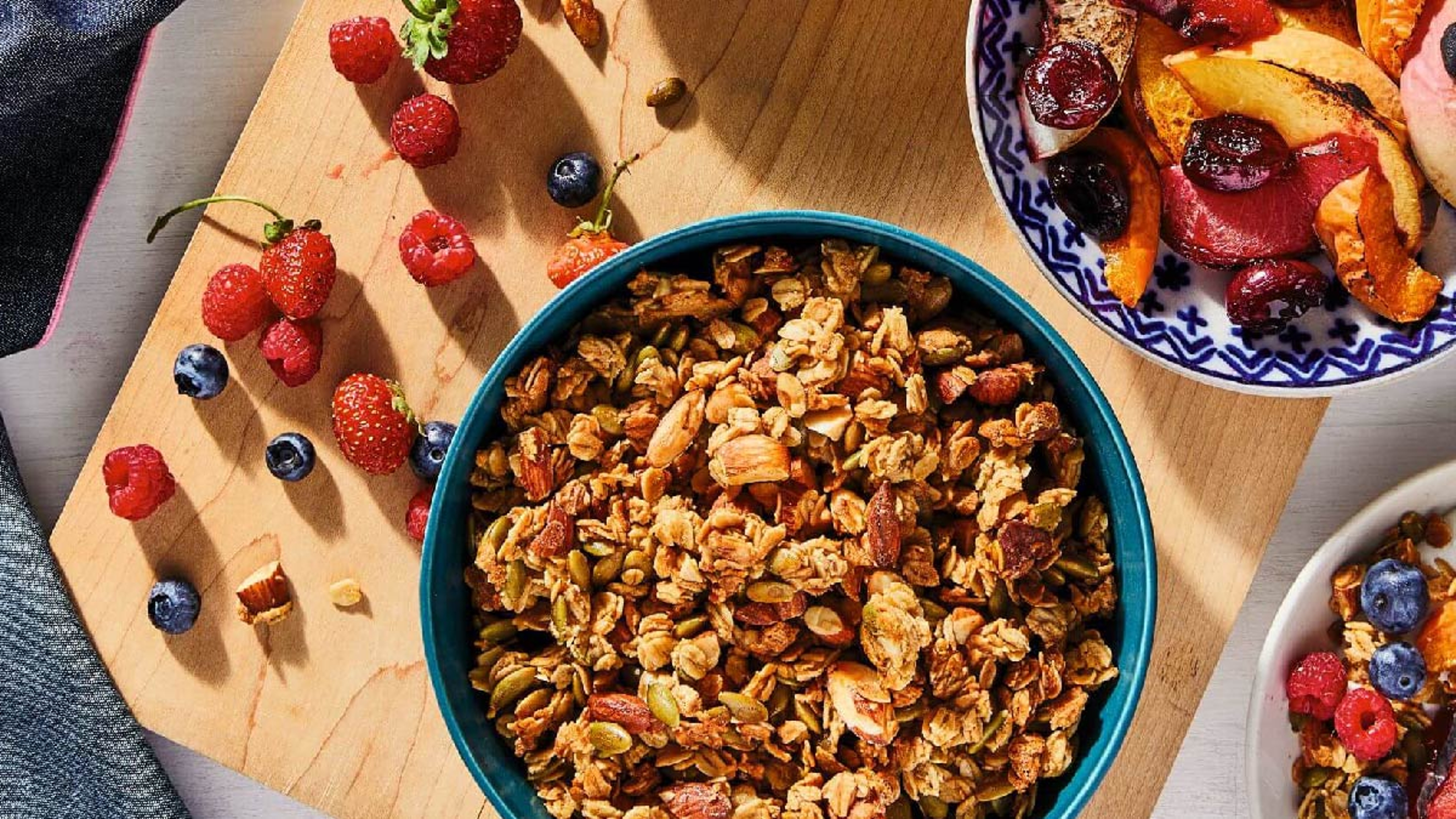 Article Cards Featured Image granola board granola crop