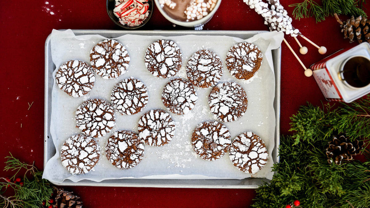 Christmas Crinkle Cookies Recipe | The Table by Harry & David