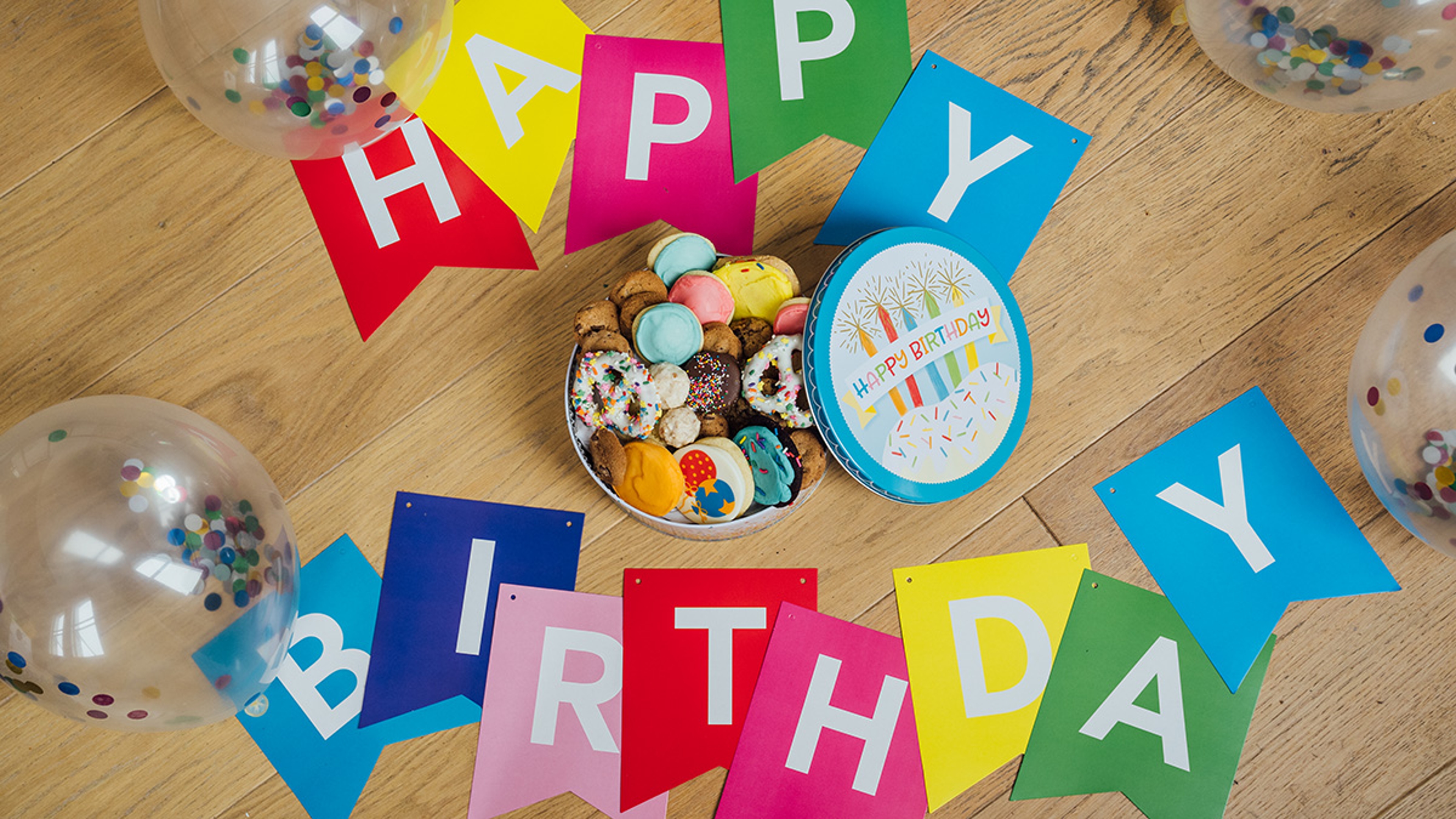 Article Cards Featured Image birthday cookies and decorations