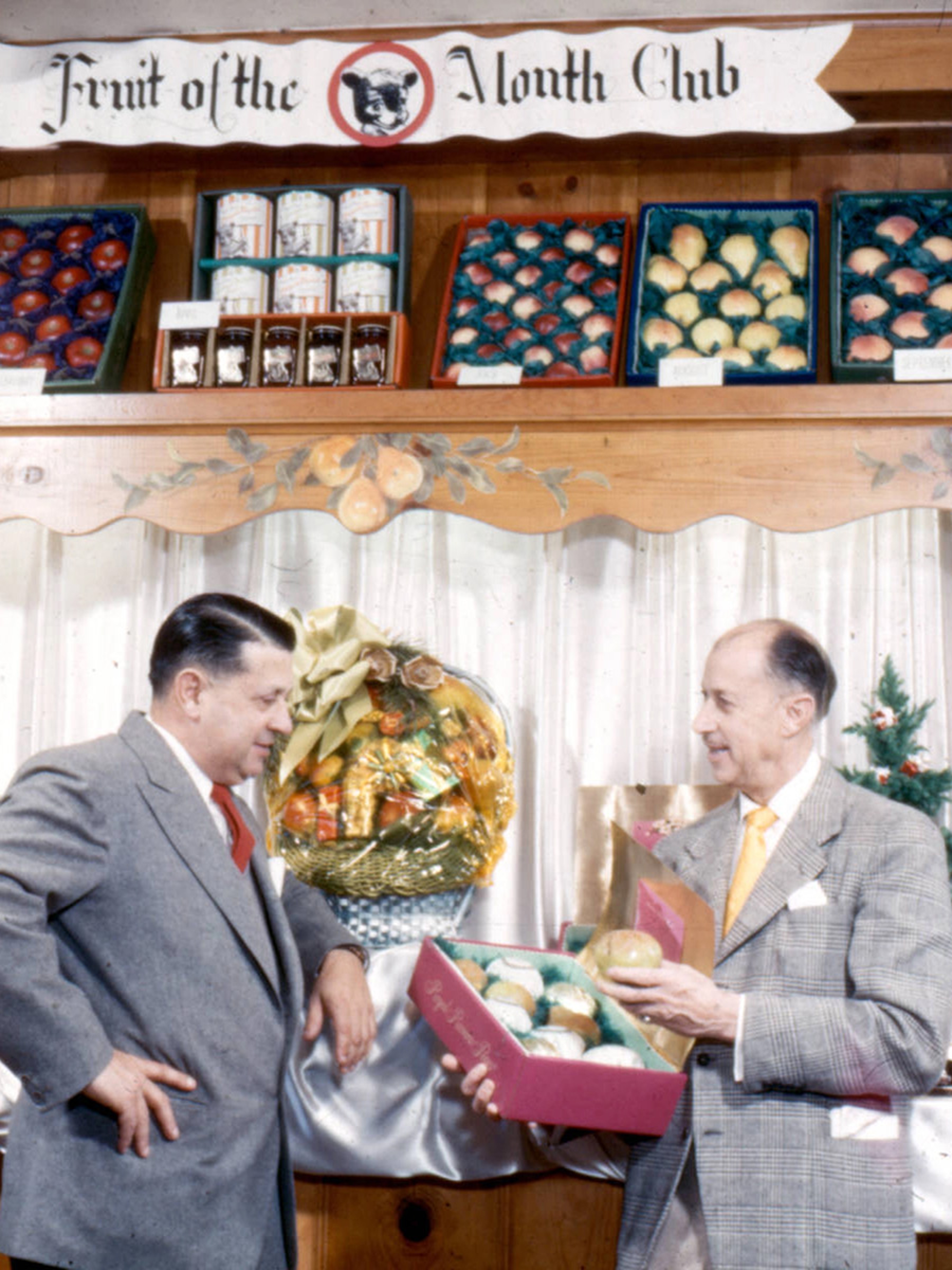 who are harry and david fruit of the month