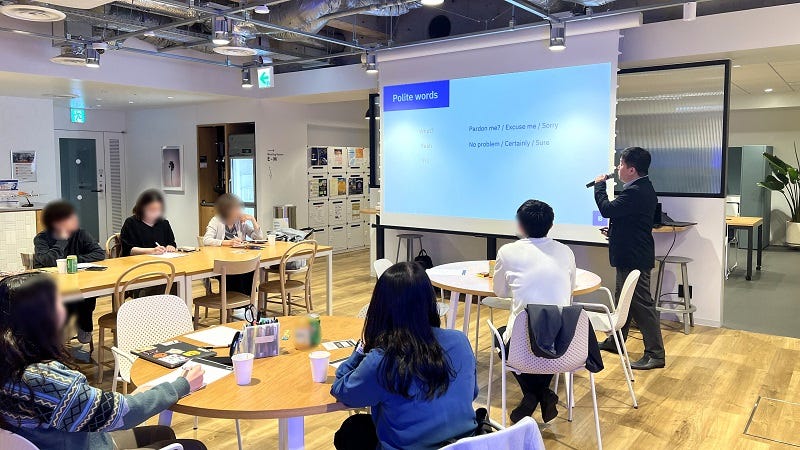 ベルリッツのWeWork品川での英会話イベントでの様子