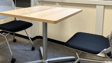 lc_akasaka_lesson_room_01.jpg