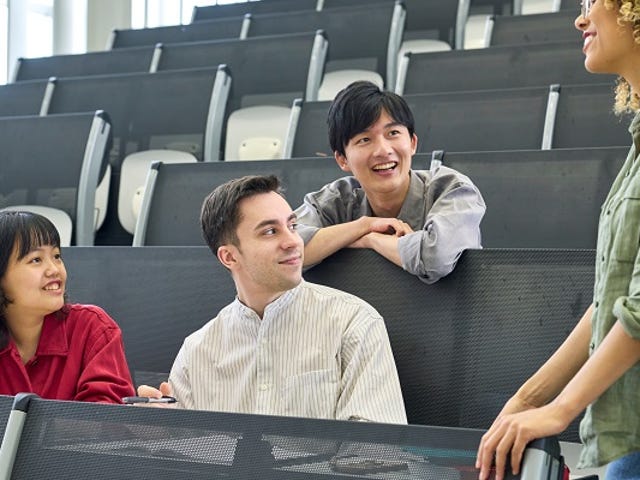 ベルリッツの大学生向け英会話 目的に合わせてカスタマイズ