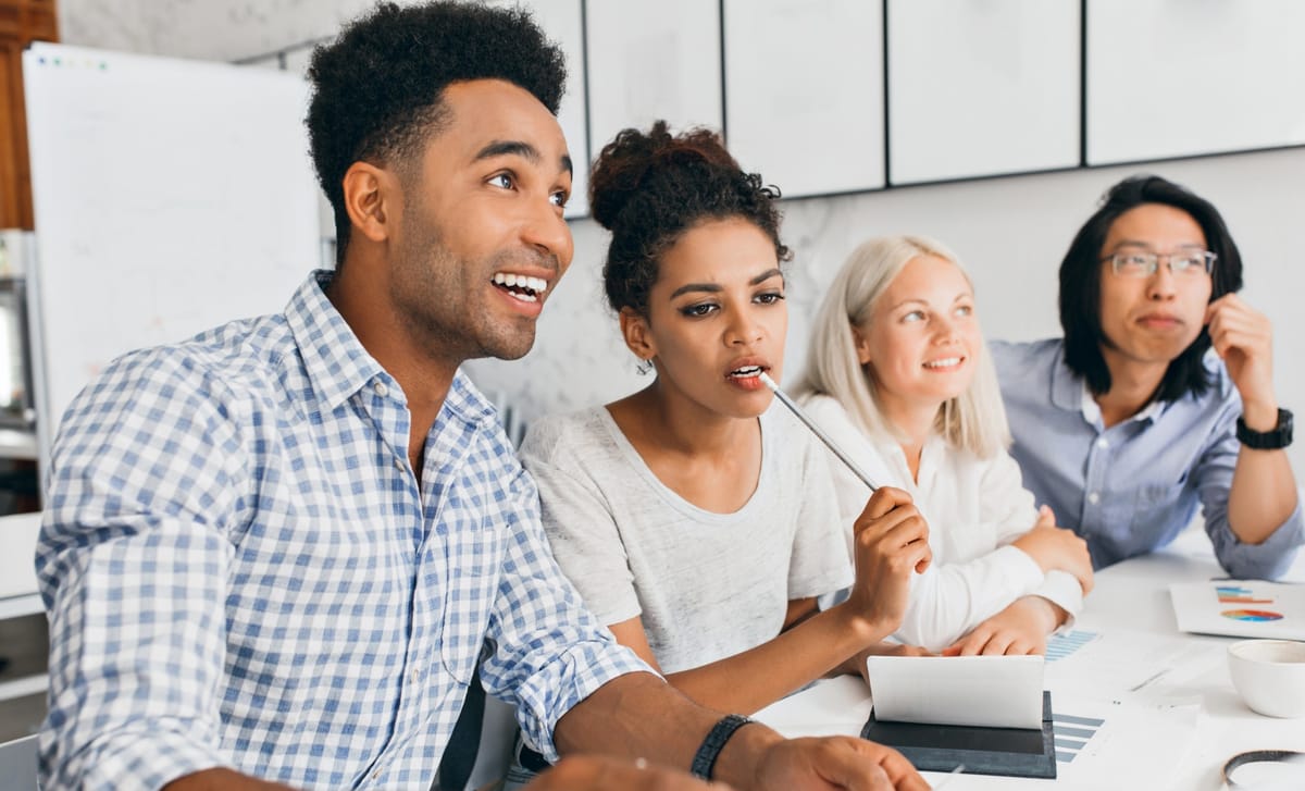 ベルリッツ 資料請求 効果的な日本語研修を設計するには ー外国籍社員向け日本語研修ー