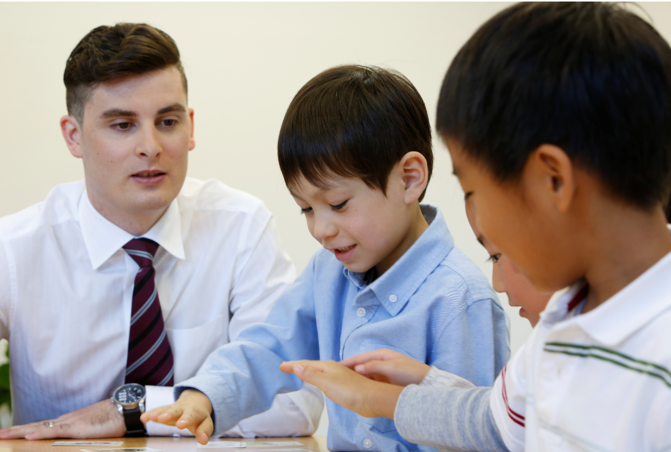 幼児・小学生低学年向け英語教室  ベルリッツ